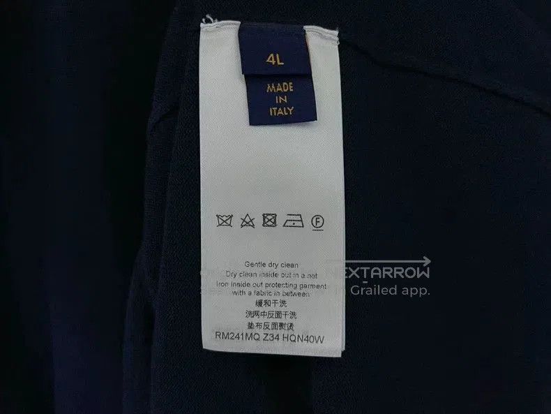 Louis Vuitton Louis Vuitton Blue Monogram Knit Short Sleeve. Size US L / EU 52-54 / 3 - 3 Thumbnail