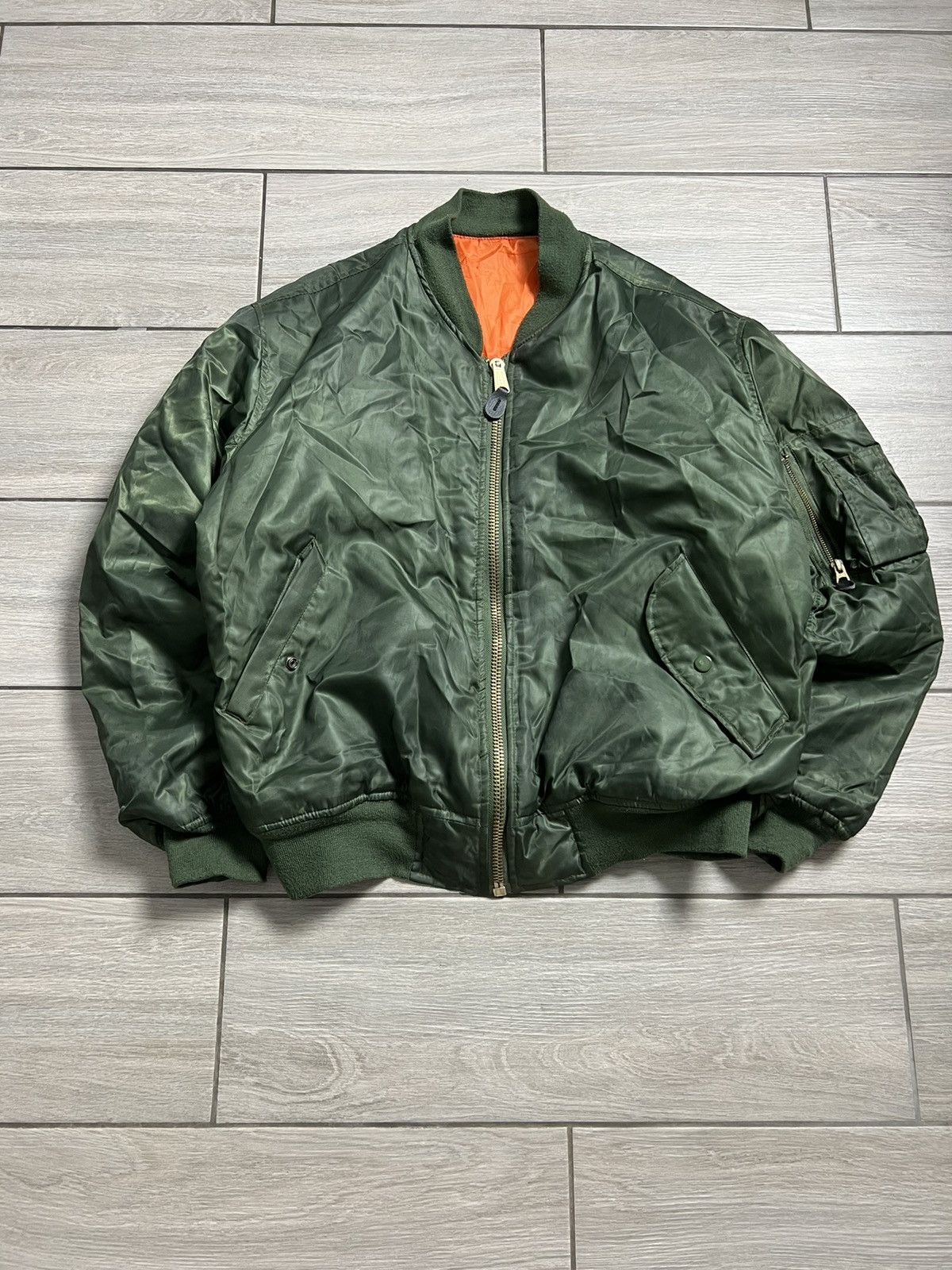 Vintage Vintage Faded MA-1 Bomber Jacket Military Size US M / EU 48-50 / 2 - 3 Thumbnail