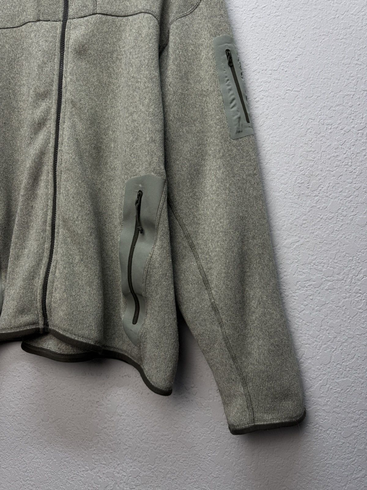 Arc'teryx Arc'teryx technical fleece sweatshirt outdoor rare style Size US XL / EU 56 / 4 - 5 Thumbnail