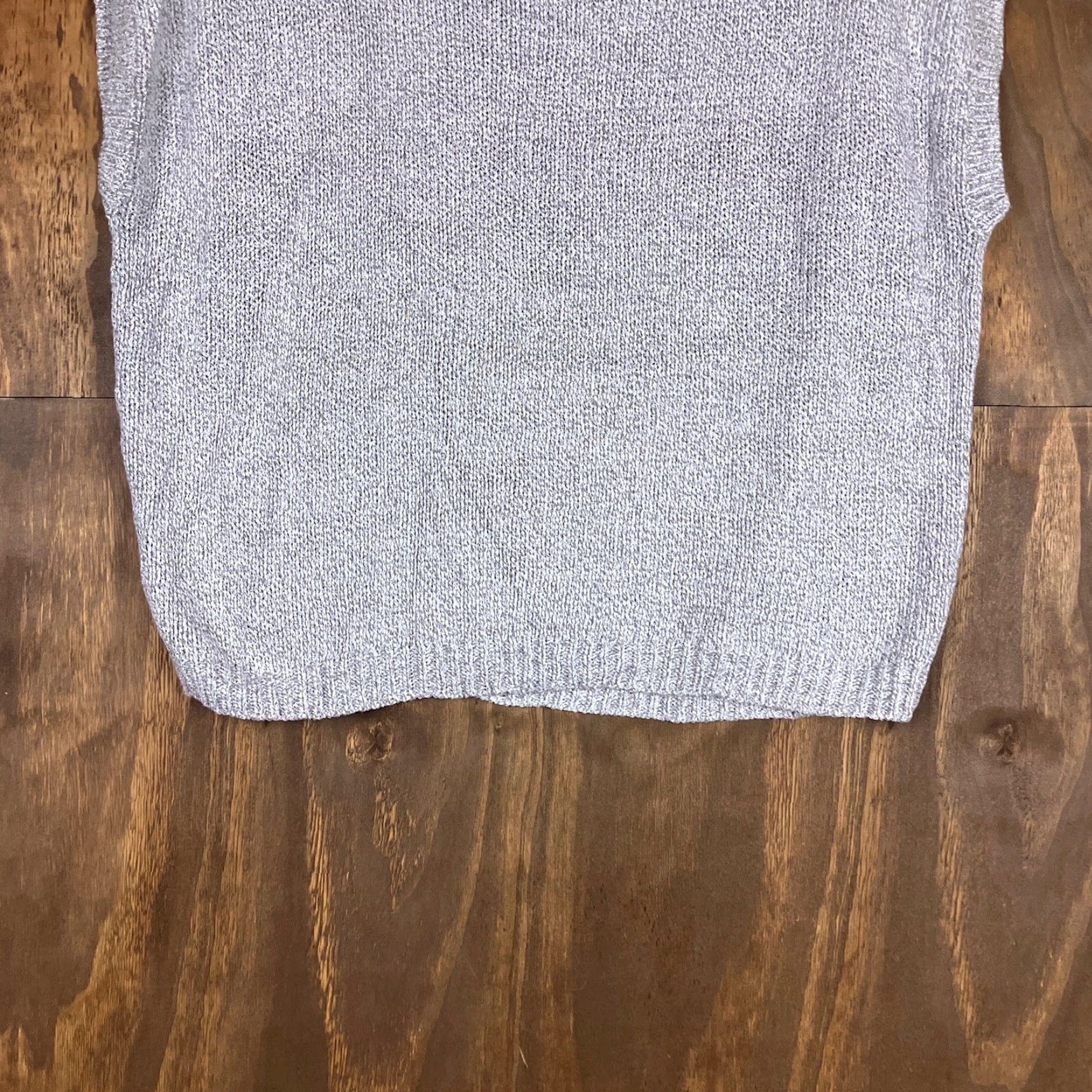 Ann Taylor VINTAGE Ann Taylor LOFT Women Sweater Gray Metallic Sleeveless Knit Boat Neck Stretch XL Size XL / US 12-14 / IT 48-50 - 5 Thumbnail