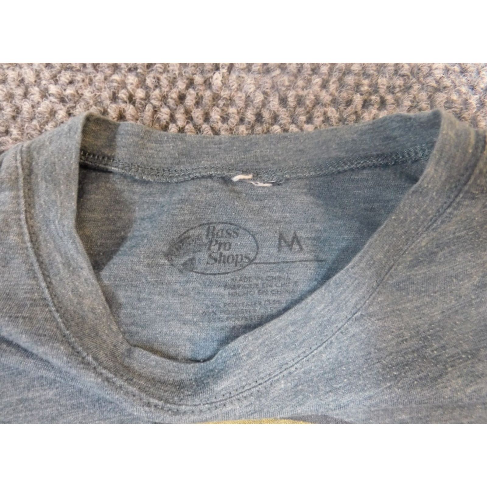 Bass Pro Shops Brass Pro Shops Shirt Women Medium Blue Logo Fish Blouse Short Sleeve Collared Zip Casual Ruffle Pockets Breathing American Style Regular Vintage No Size M / US 6-8 / IT 42-44 - 4 Thumbnail