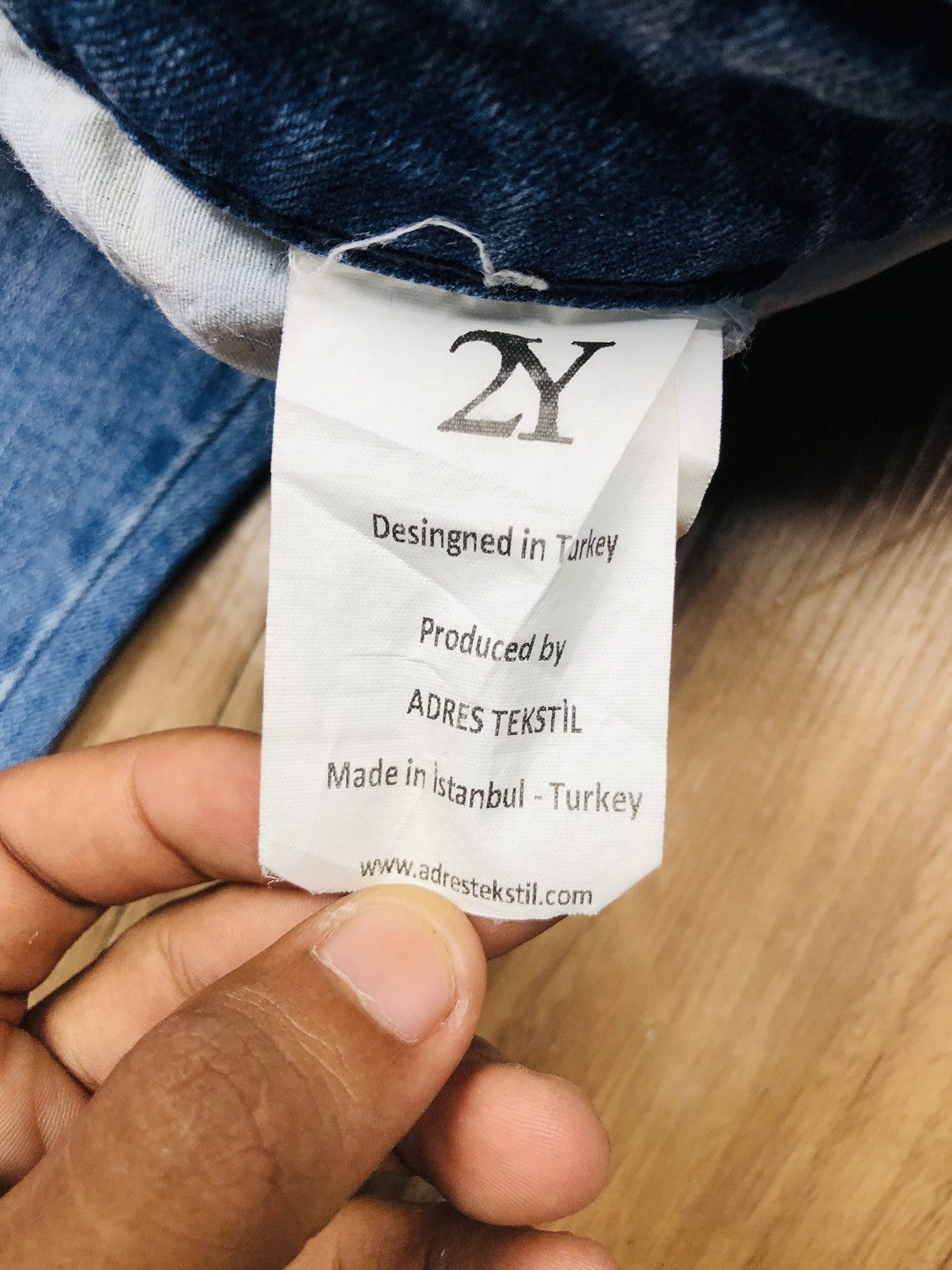Other 2Y DNM Distress Jeans (33) Size US 29 - 15 Thumbnail