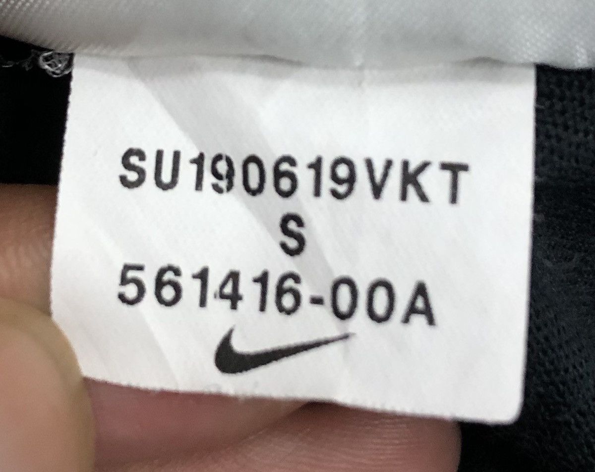 Nike Vintage The Nike Tee Nike Dri-Fit T-Shirt Size US S / EU 44-46 / 1 - 11 Thumbnail