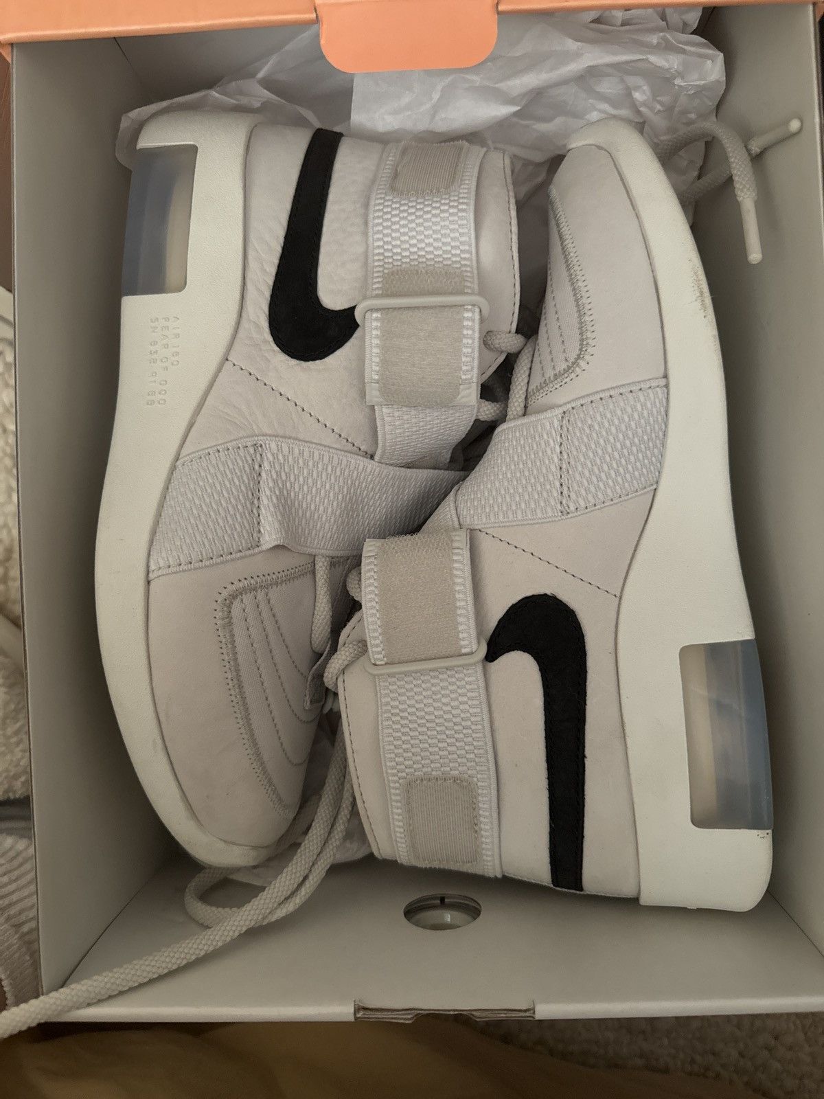 Nike air fear of God one light bone black sail air raid