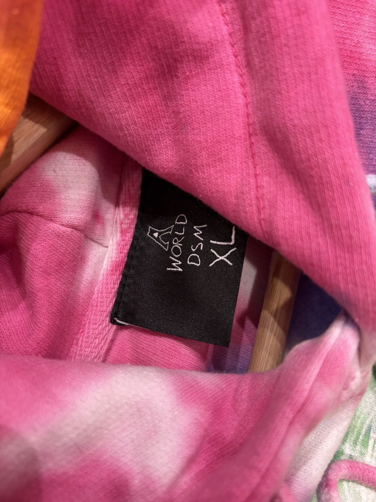 Dover Street Market × Travis Scott World DSM Tie Dye Hoodie Size US XL / EU 56 / 4 - 3 Thumbnail