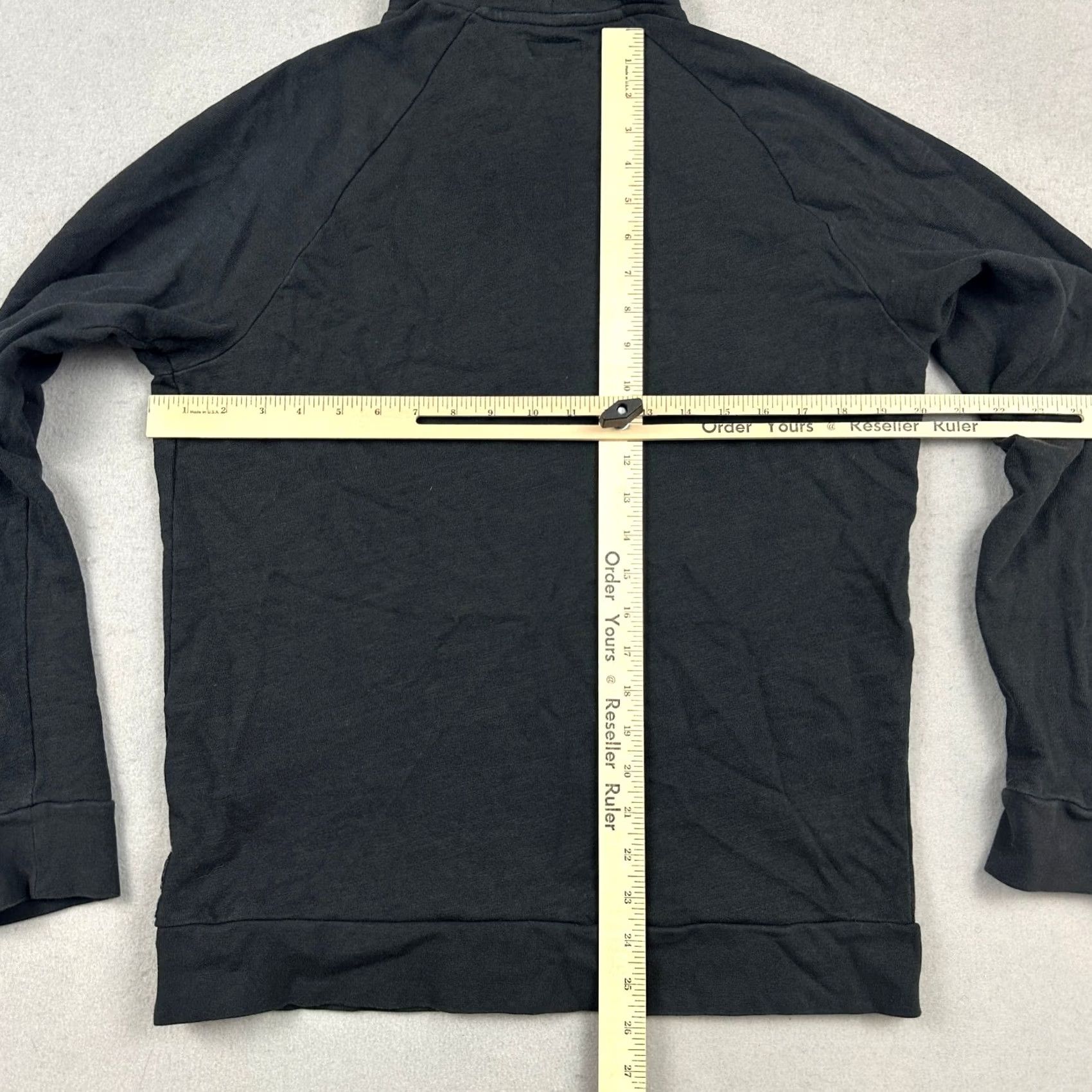 Vintage Armani Jeans Hoodie Men Large Black Orange Logo Pullover Lightweight Solid L Size US L / EU 52-54 / 3 - 4 Thumbnail