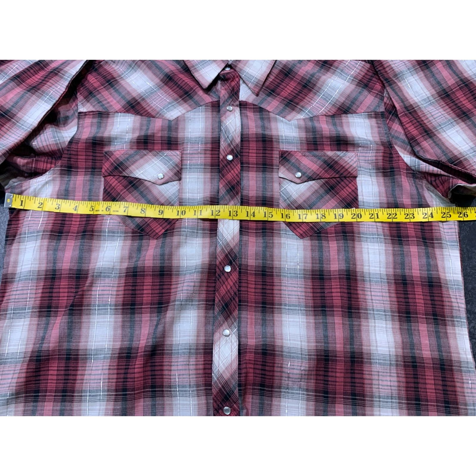 Wrangler VINTAGE Wrangler Western Shirt Mens XL Long Sleeve Plaid Button-Up Casual Cowboy Rodeo Red White Size US XL / EU 56 / 4 - 7 Thumbnail