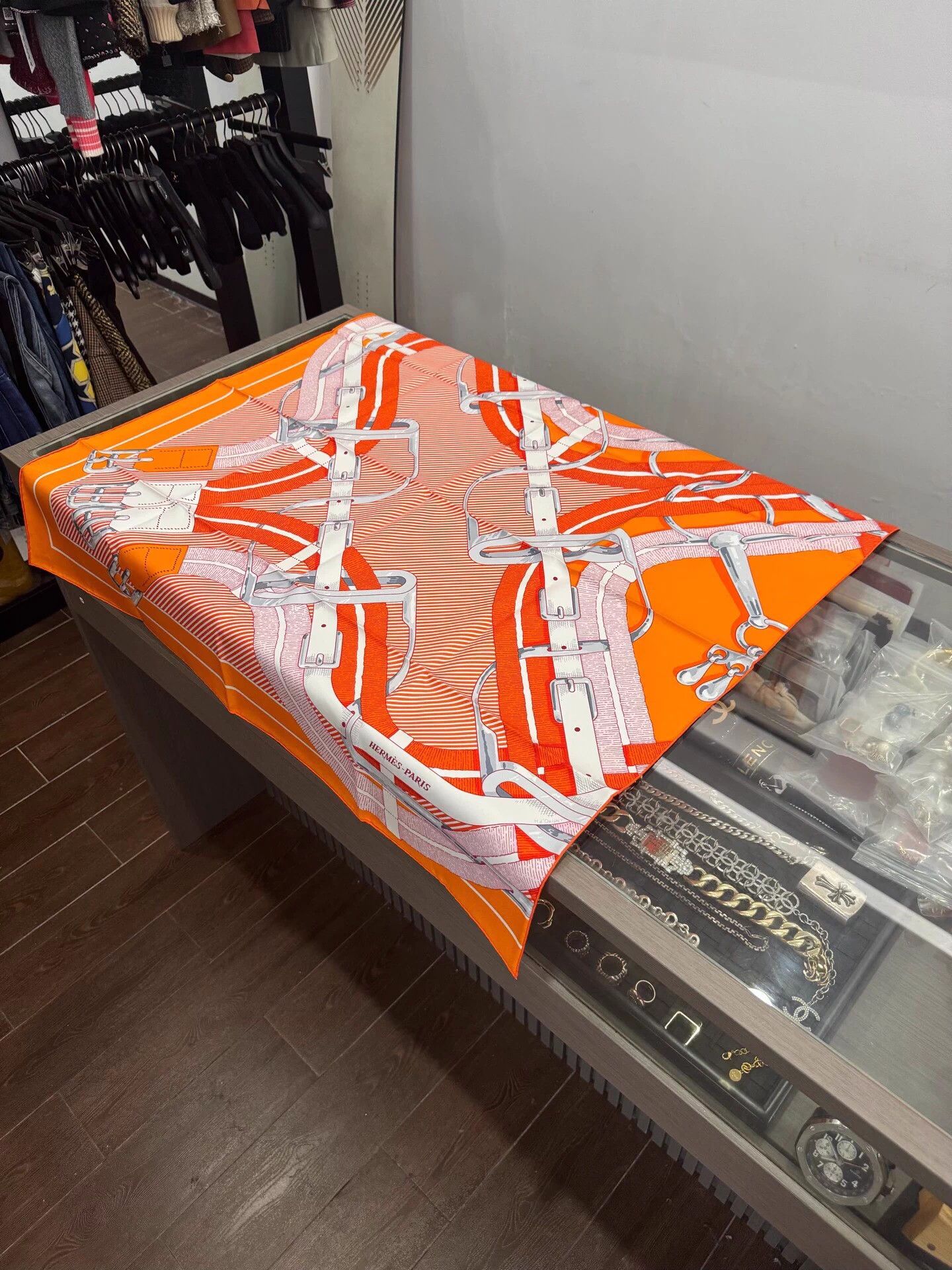 Hermes Hermes Horse Bit Lock Print Silk Scarf Orange 90cm Size ONE SIZE - 1 Thumbnail