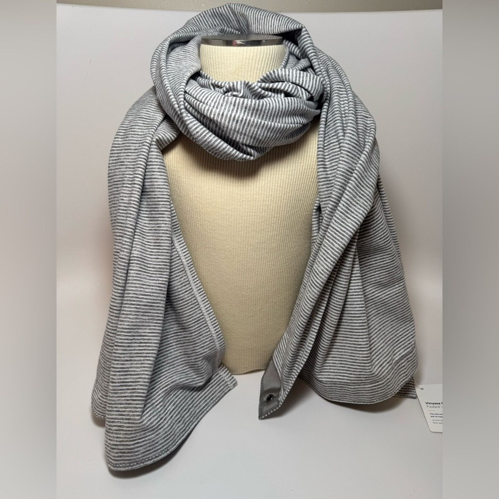 Lululemon Lululemon Vinyasa Scarf Rulu Grey White Stripe Scarf NWT Size ONE SIZE - 1 Thumbnail