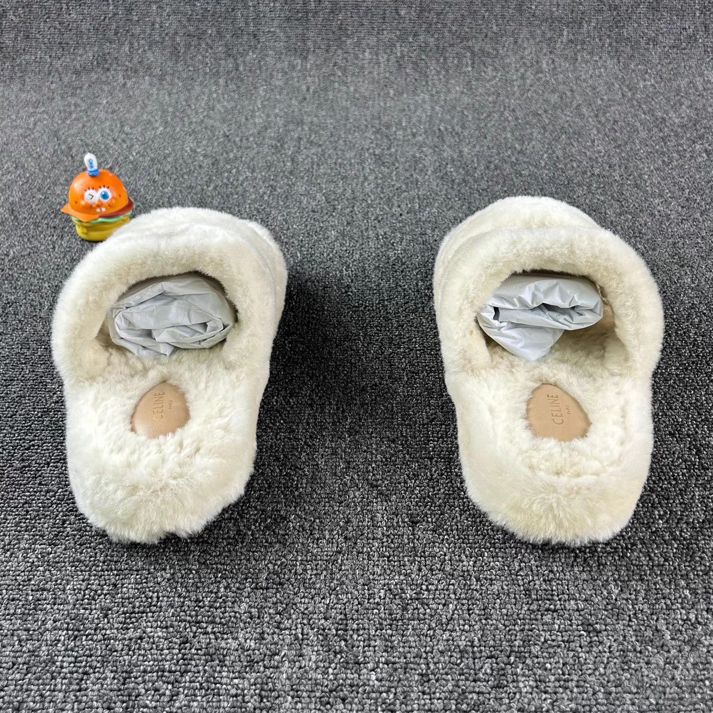 Celine Celine Triomphe Faux Fur Slipper EUR39 Cozy Size US 8 / IT 38 - 5 Thumbnail