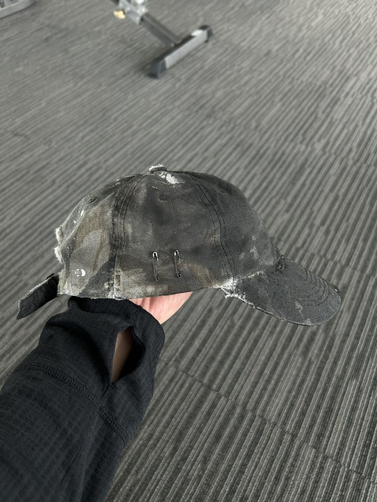 Thrashed Distressed Hat Gradient Paint ERD Paly