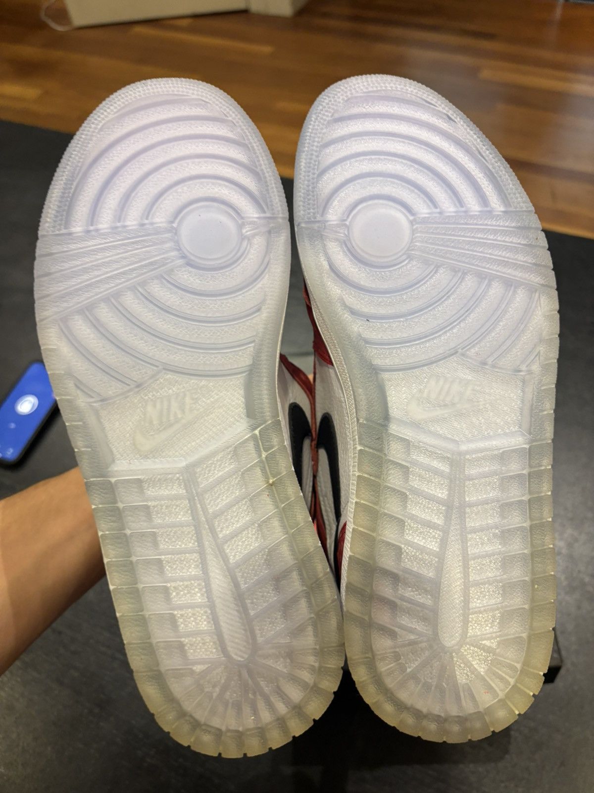 Jordan Brand Jordan 1 Retro High ‘Spider Man Origin Story’ Size US 9.5 / EU 42-43 - 5 Thumbnail