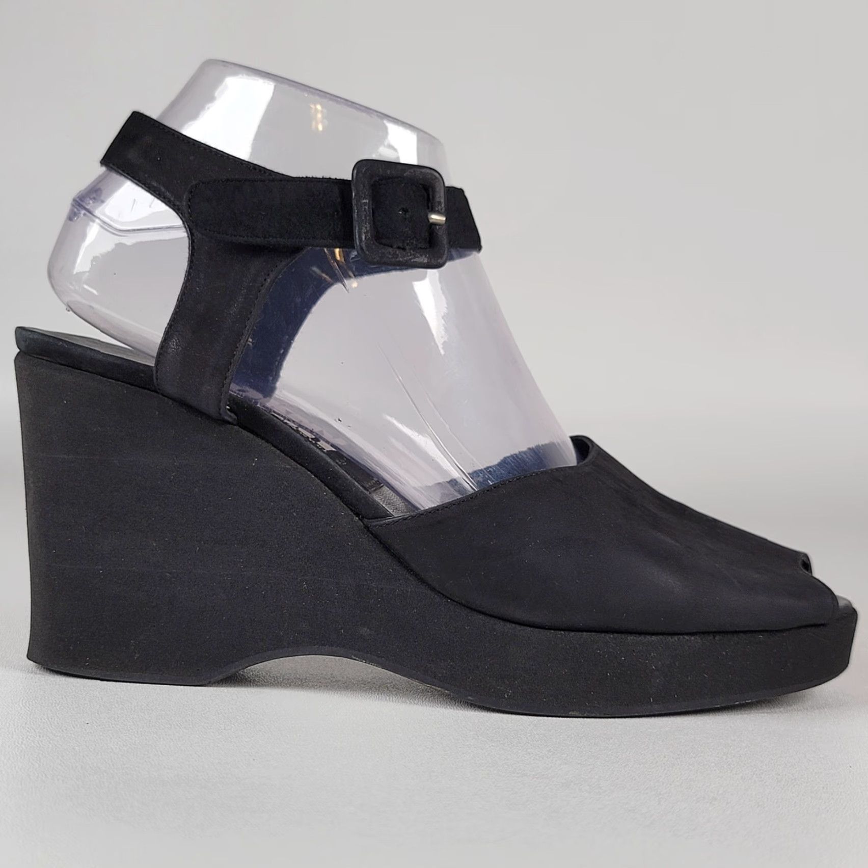 DKNY DKNY Black Suede Platform Women's Size 9.5 Heel, Wedge, Buckle, Peep Toe, Adjustable Strap, High Heel, Platform, Shoe, Women Size US 10 / IT 40 - 4 Thumbnail