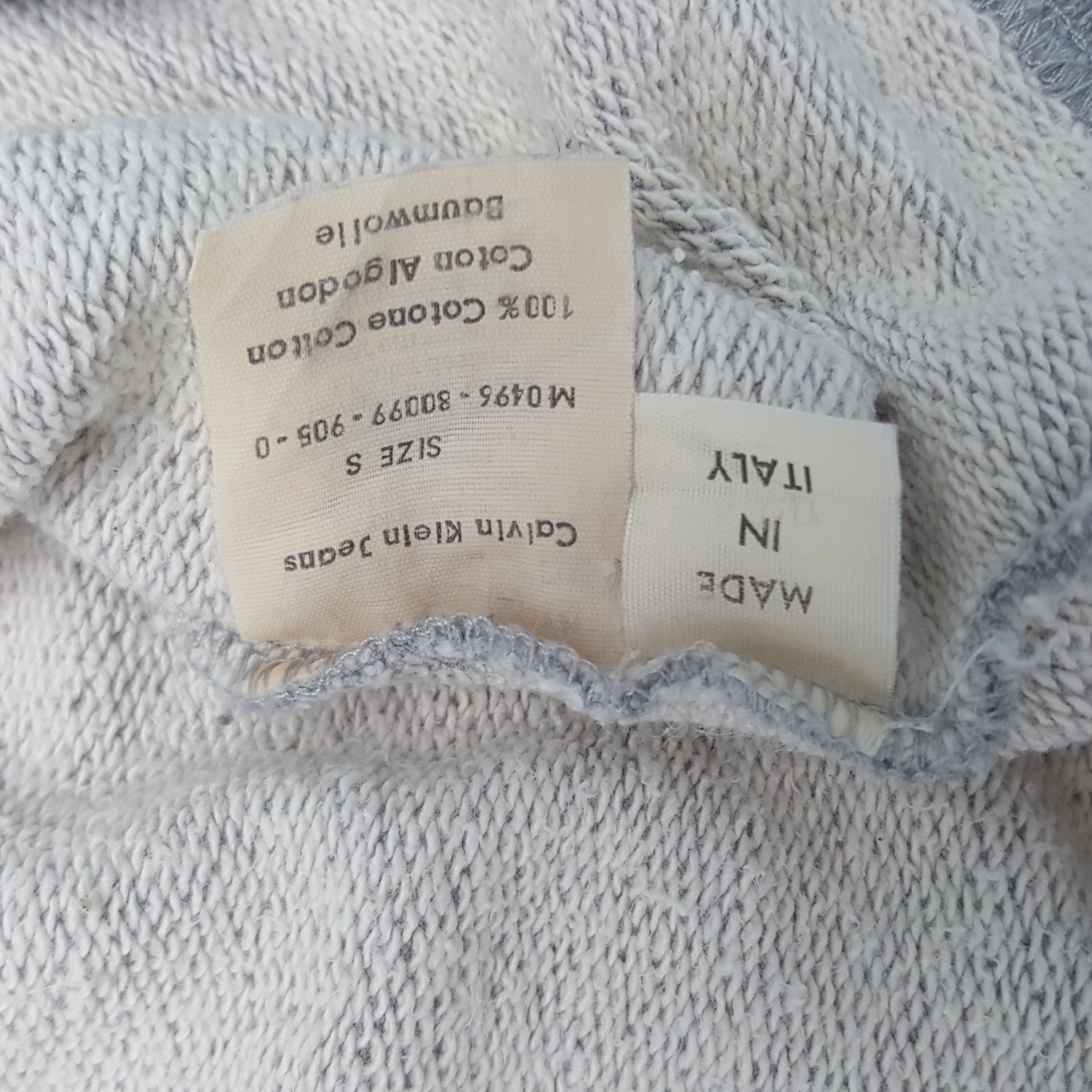 Calvin Klein × Vintage Vintage Calvin Klein Jeans Embroidery Logo Sweatshirt Size US S / EU 44-46 / 1 - 9 Thumbnail