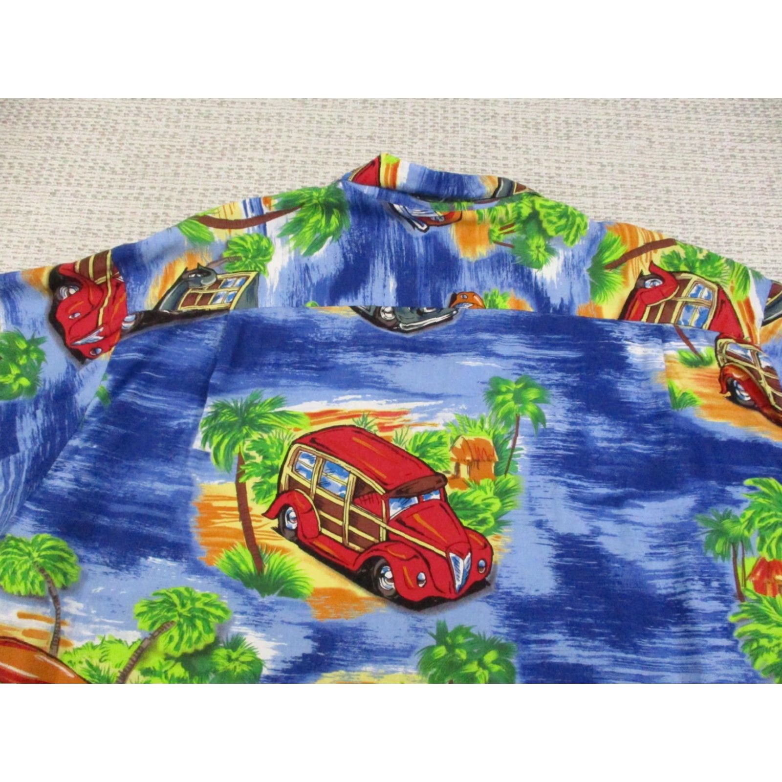 Vintage Pineapple Connection Shirt Mens Large Blue Hawaiian Rayon Car Aloha Print Button-Up Casual Short Sleeve Vintage Mens Size US L / EU 52-54 / 3 - 6 Thumbnail