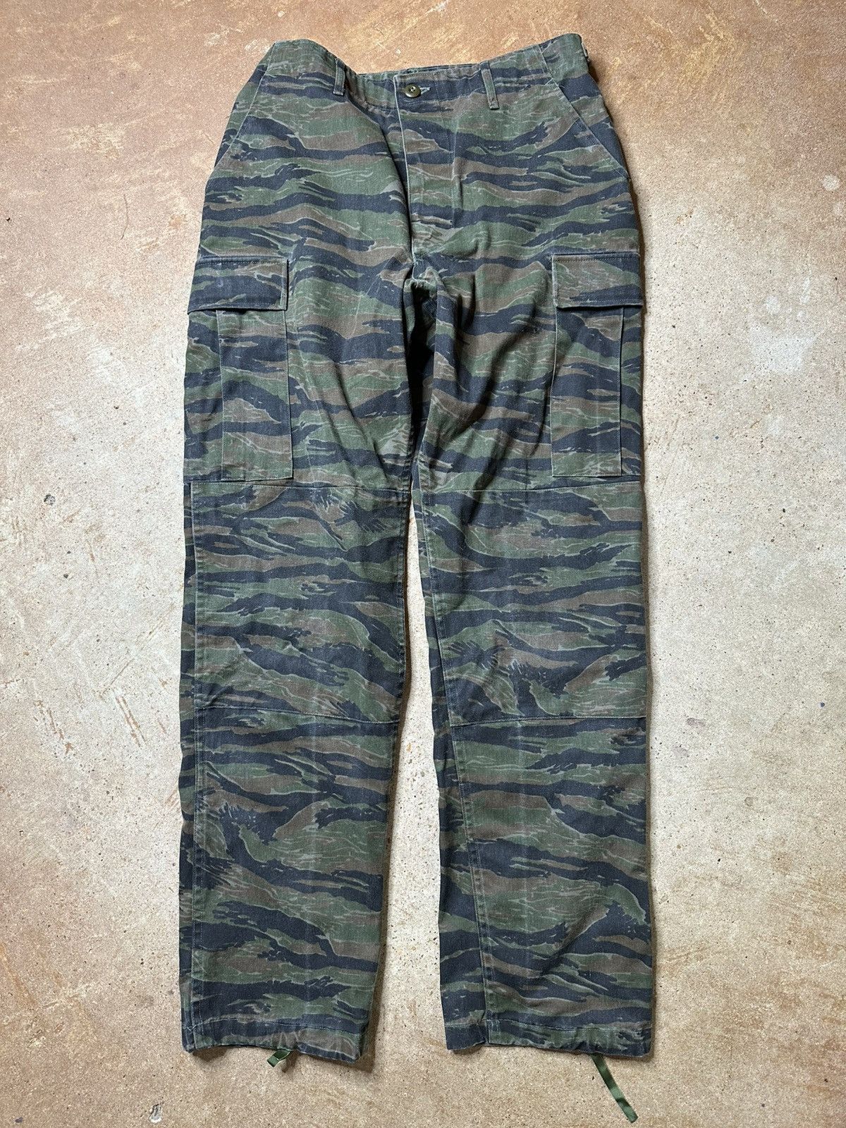 Propper × Vintage Vintage Propper Tiger Camo Pants Size US 32 / EU 48 - 1 Thumbnail