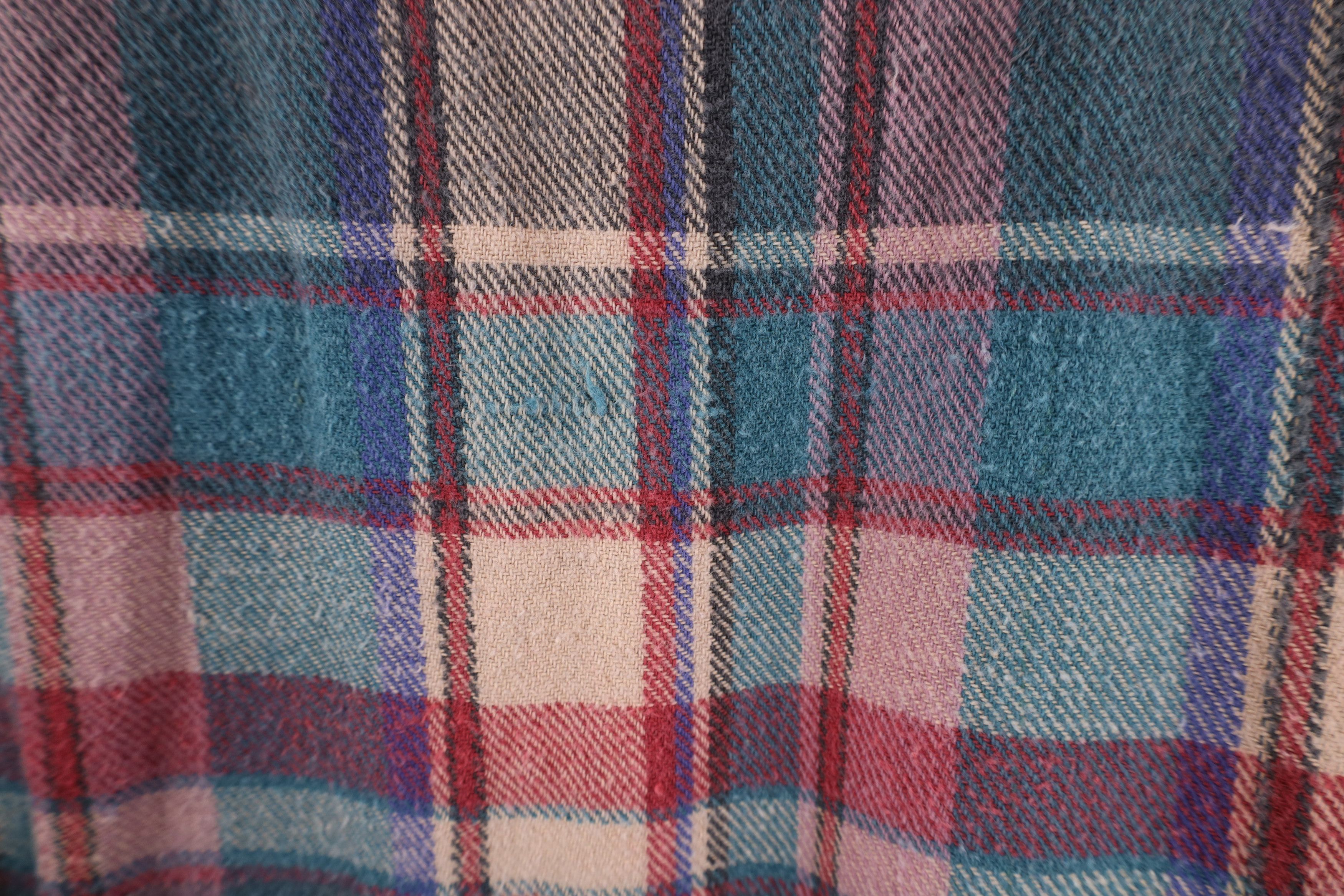 Vintage Vintage 90s Streetwear Heavyweight Button Shirt Plaid Size US XXL / EU 58 / 5 - 11 Thumbnail
