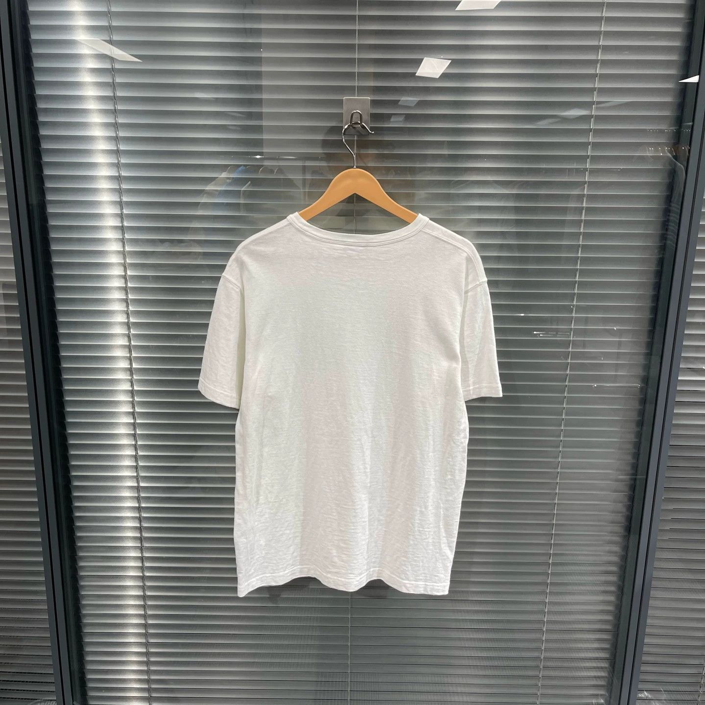 Dior Dior flocked slogan logo short tee M new #1133 Size US M / EU 48-50 / 2 - 2 Thumbnail