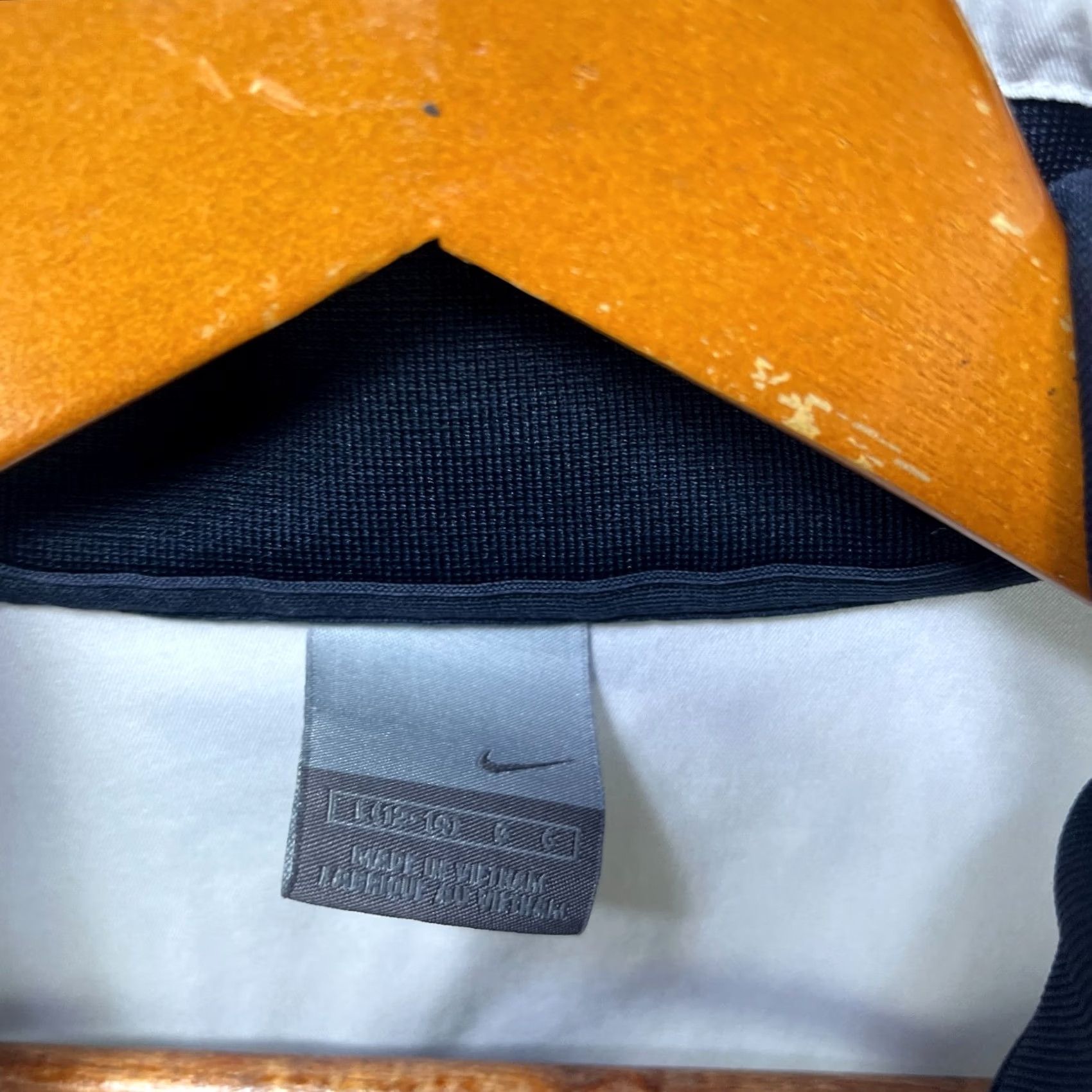 Nike Vintage Nike Y2K Track Jacket Womens L Small? Size L / US 10 / IT 46 - 5 Thumbnail