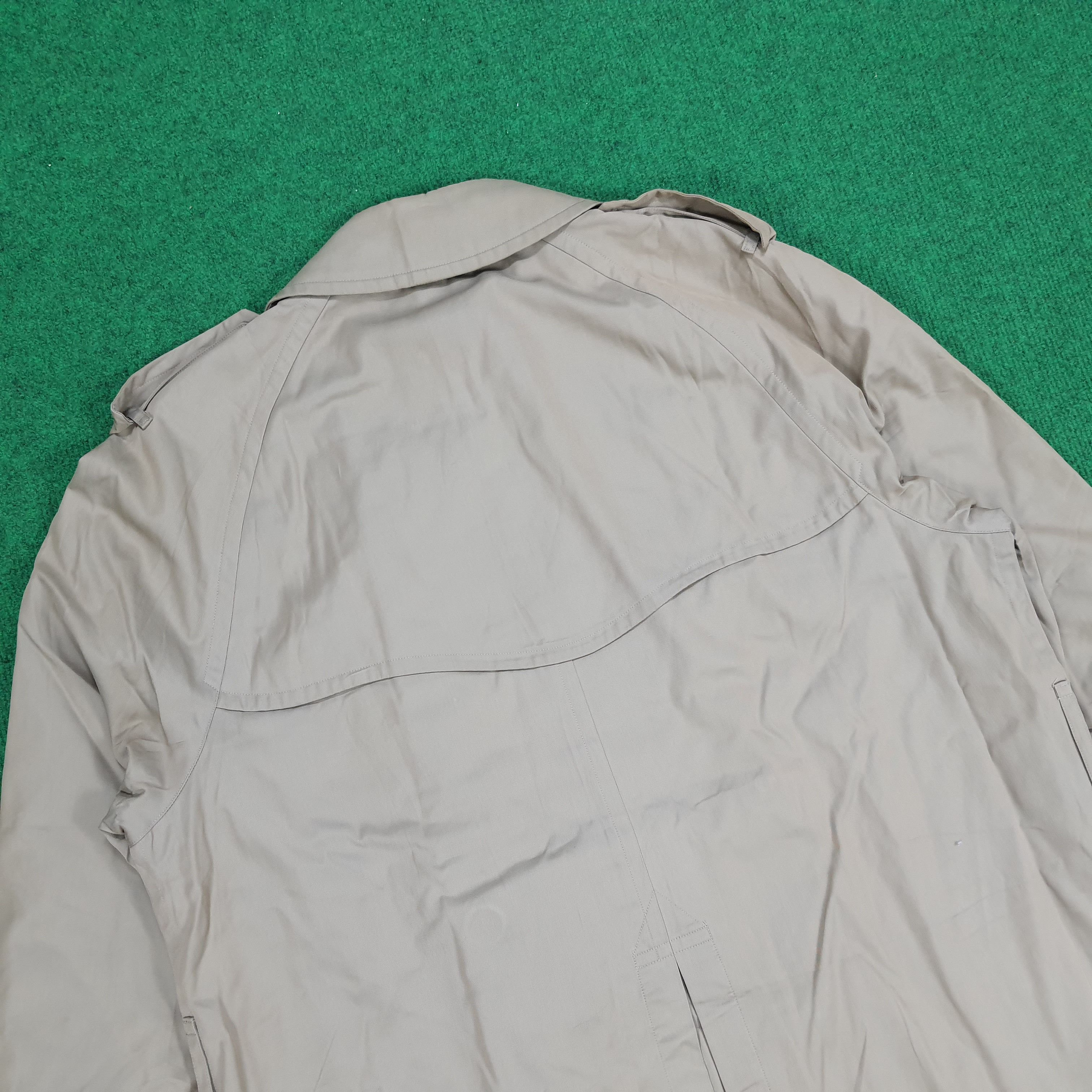 Burberry × Vintage Vintage Burberrys Nova Check Casual Trench Jacket Size US M / EU 48-50 / 2 - 4 Thumbnail