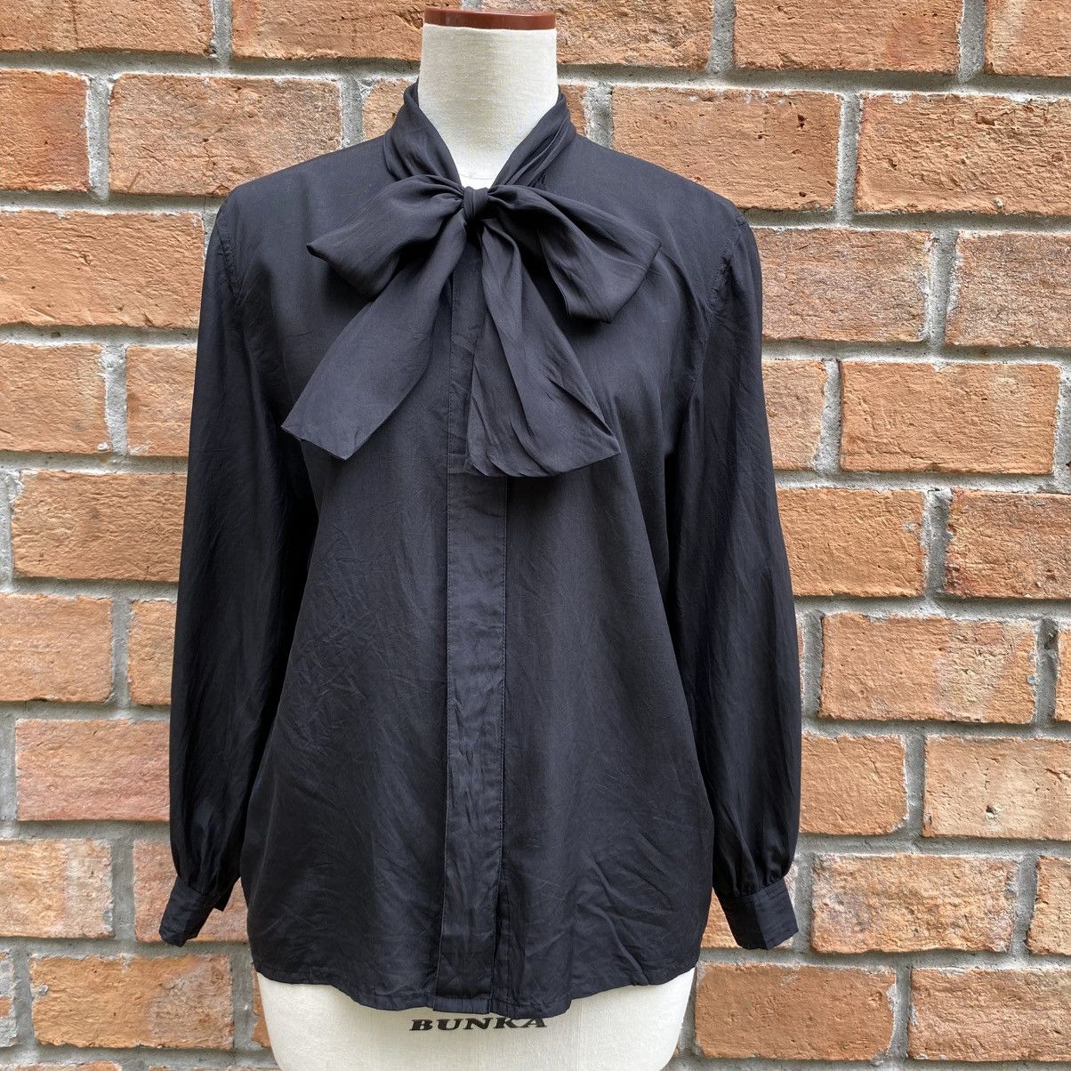 Givenchy GIVENCHY Black Long Sleeve Blouse with Tie Neck Size M / US 6-8 / IT 42-44 - 1 Thumbnail