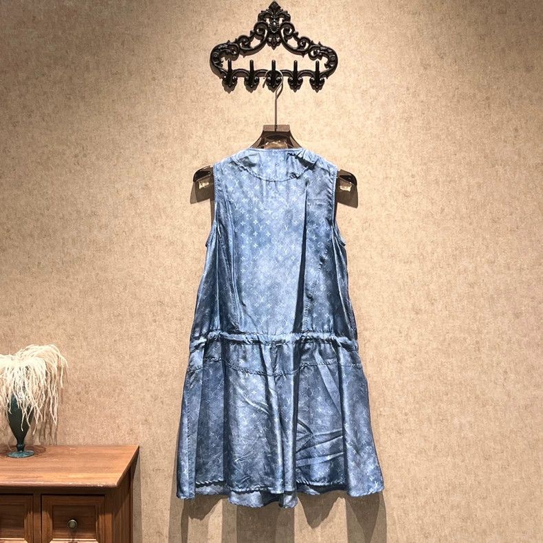 Louis Vuitton Louis Vuitton Blue tie-dyed silk full print shirt Size S / US 4 / IT 40 - 2 Thumbnail