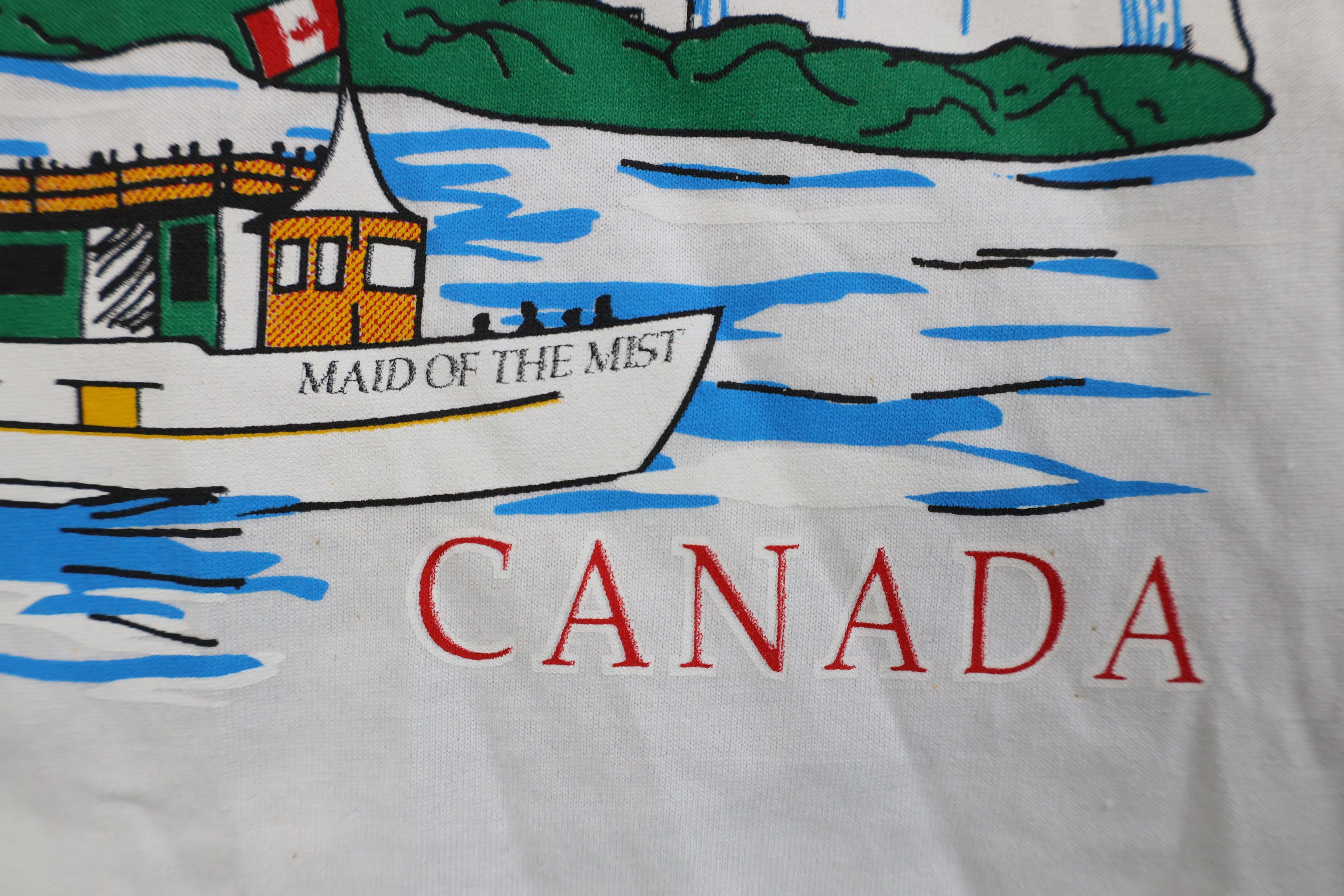 Vintage Vintage 90s Streetwear Falls Canada Rainbow T-Shirt White Size US L / EU 52-54 / 3 - 5 Thumbnail
