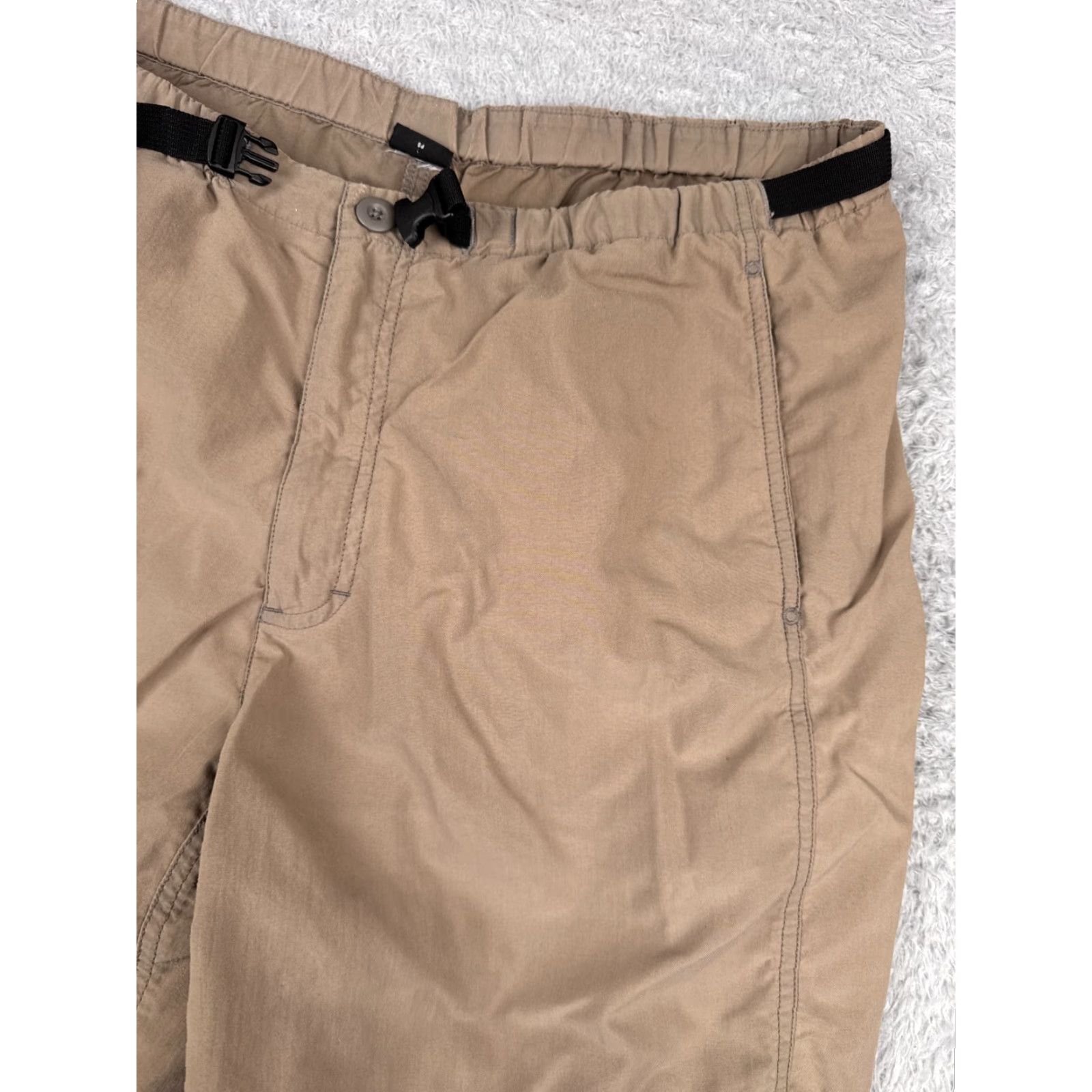 Patagonia VINTAGE Patagonia Shorts Men 38 Beige Nylon Belted Cargo Pocket 10in Inseam Outdoor Beach Army 90s Size US 38 / EU 54 - 3 Thumbnail