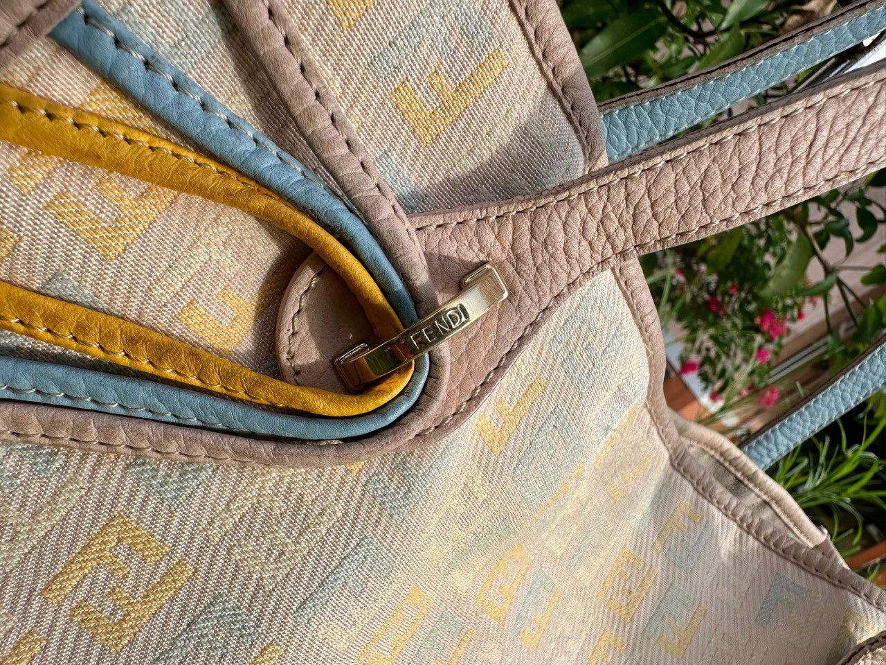 Fendi Authentic Fendi Zucchino Vitello Multicolour Shopping Tote Size ONE SIZE - 9 Thumbnail