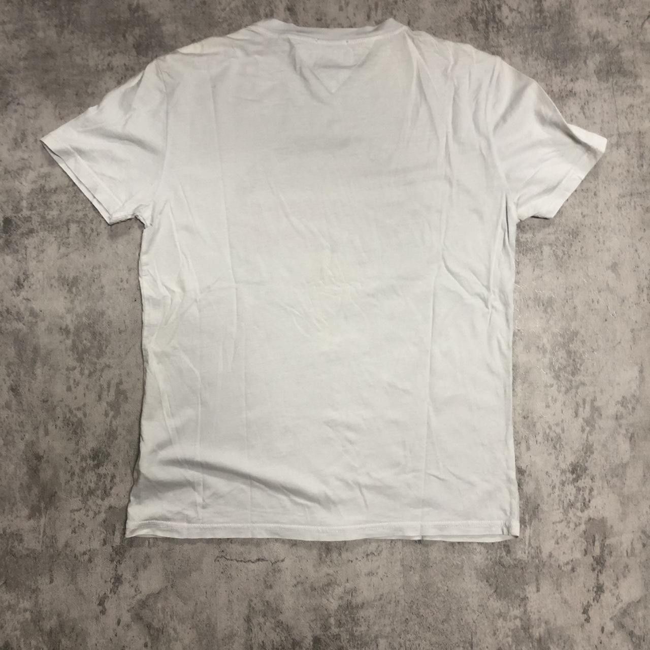 Tommy Hilfiger White Tommy Hilfiger t-shirt Size US S / EU 44-46 / 1 - 4 Thumbnail