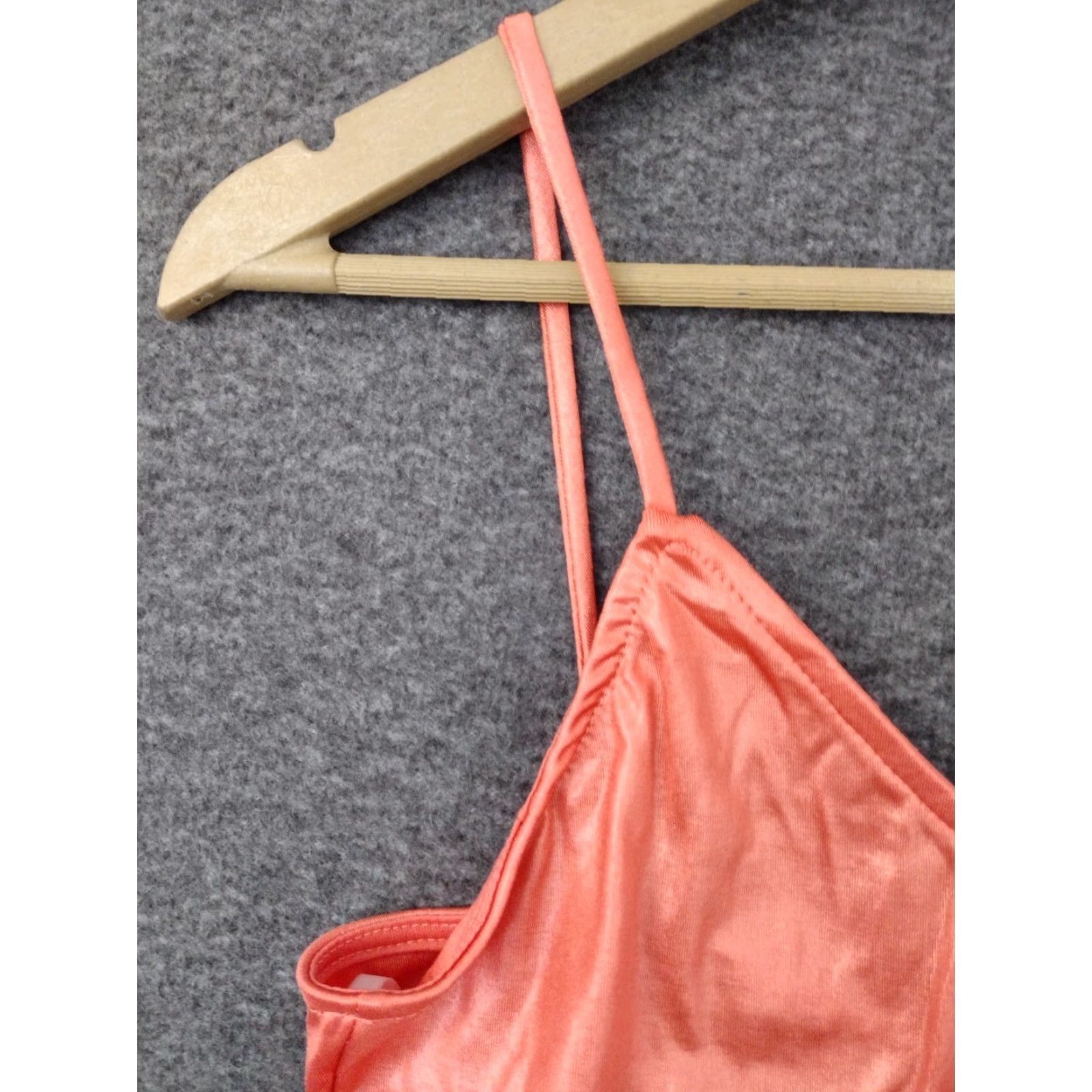 Vintage Codigo Women's One Piece Peach Keyhole Spaghetti Strap Swimsuit M size - One Piece Beachwear, Regular, Peach, Polyester Spandex, Hand Wash Only, NIKE Size ONE SIZE - 7 Thumbnail