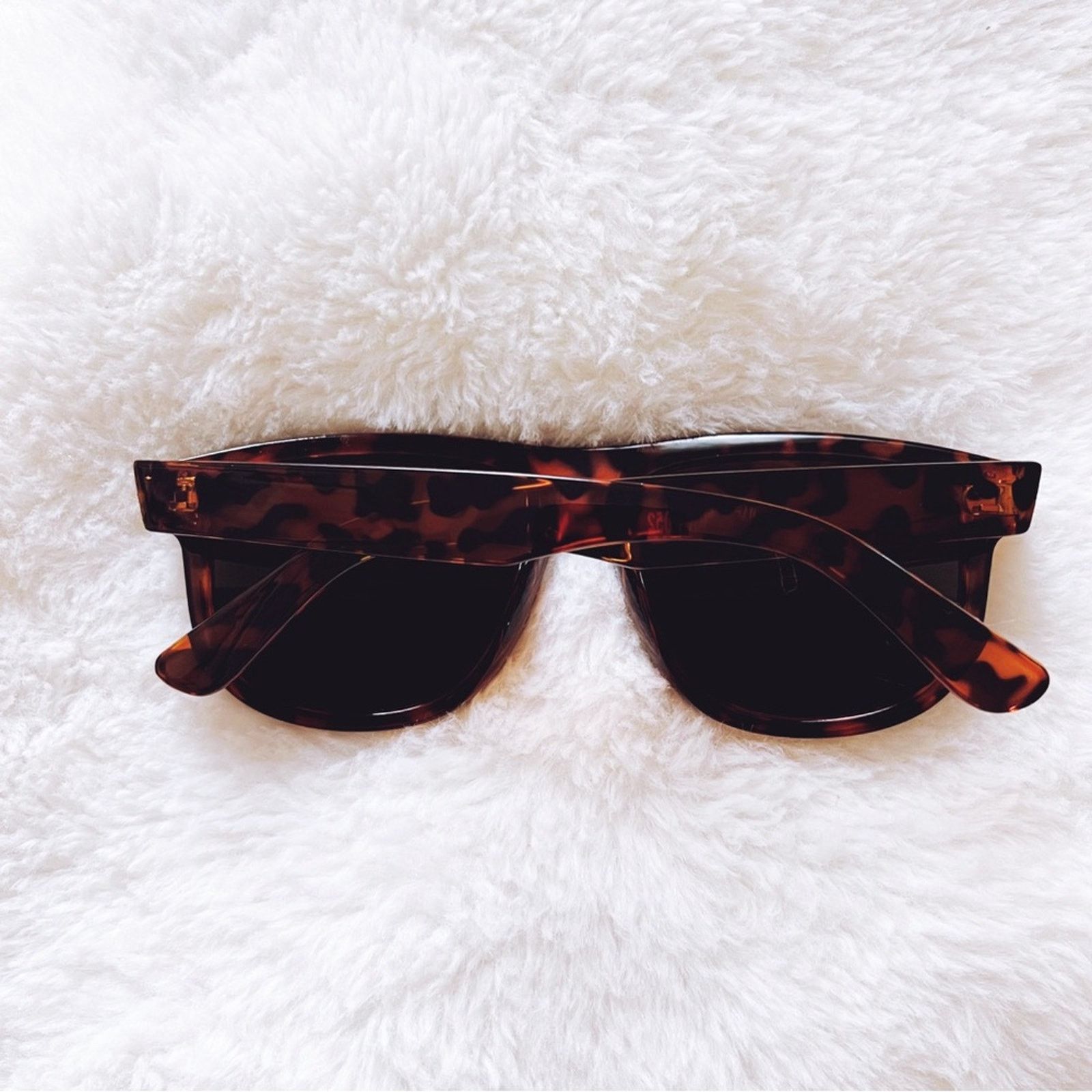 Other Stella Tortoise Brown Classic Sunglasses Size ONE SIZE - 11 Thumbnail