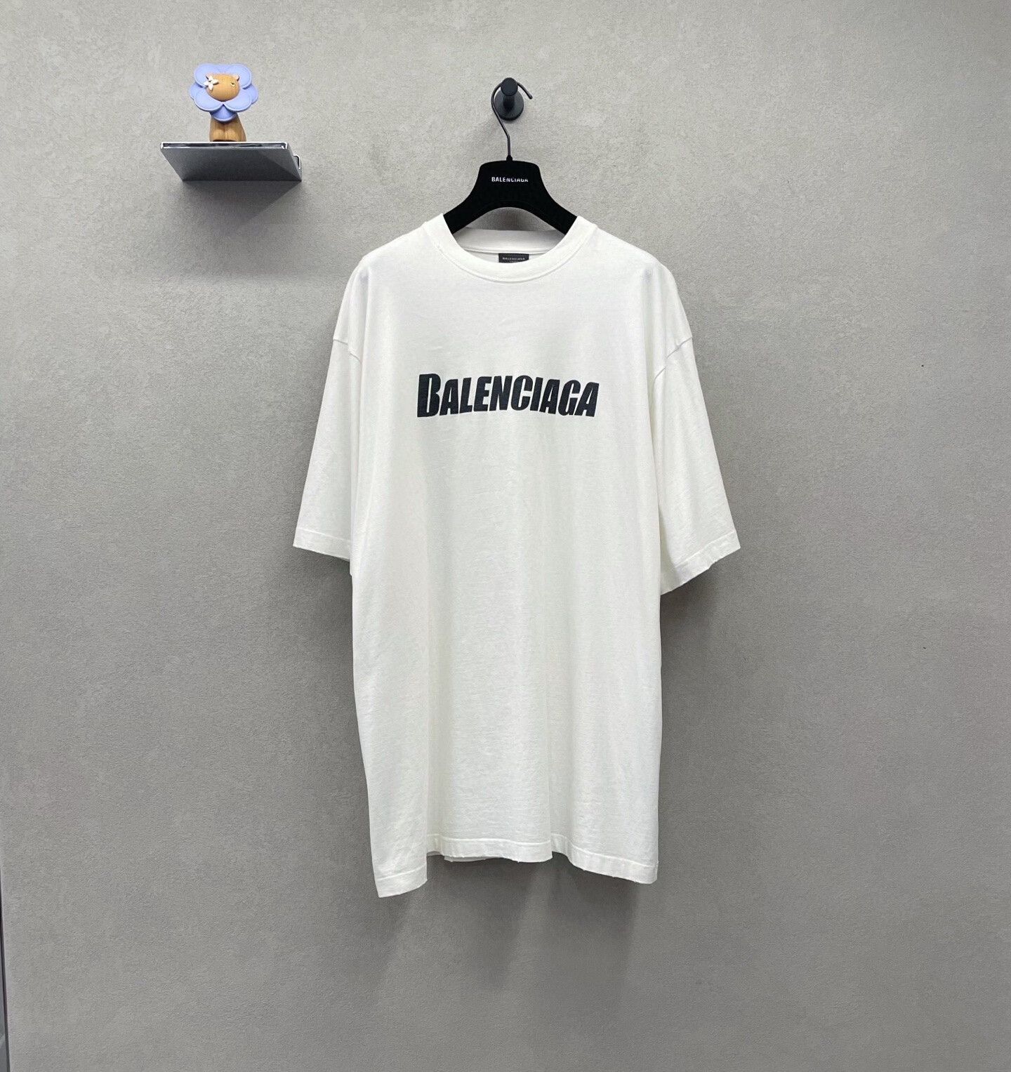 Balenciaga Balenciaga Logo Round Neck Short Sleeve Tee Size US S / EU 44-46 / 1 - 1 Thumbnail
