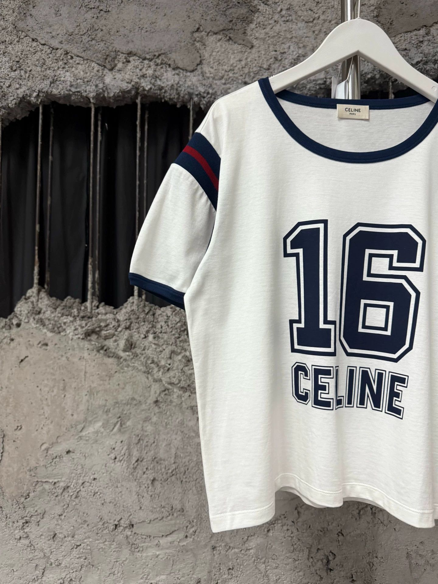 Celine Celine short sleeve t-shirt M new Size M / US 6-8 / IT 42-44 - 3 Thumbnail