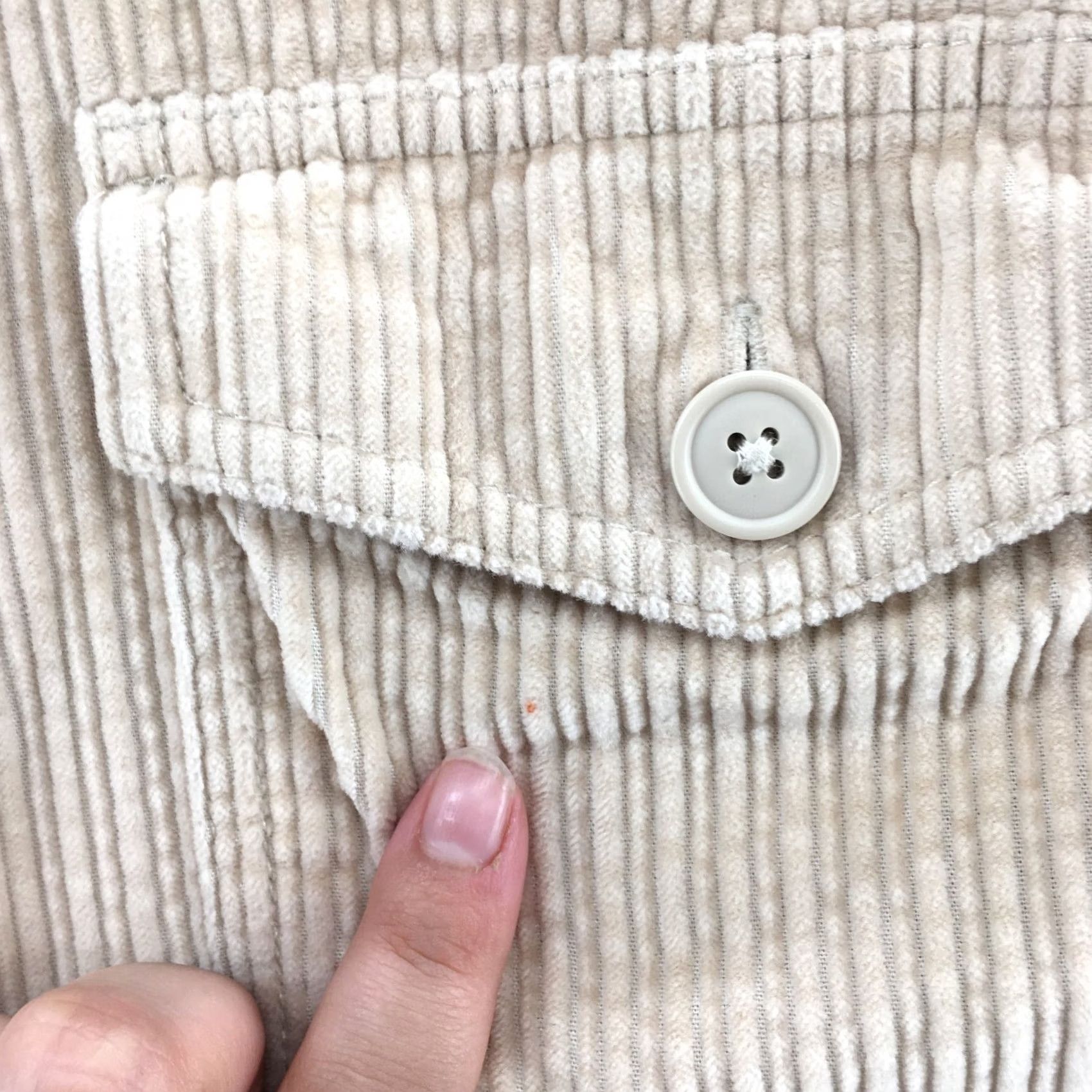American Eagle Outfitters American Eagle Outfitters Cropped Corduroy Jacket Womens M Beige Collared Button Front Size M / US 6-8 / IT 42-44 - 6 Thumbnail