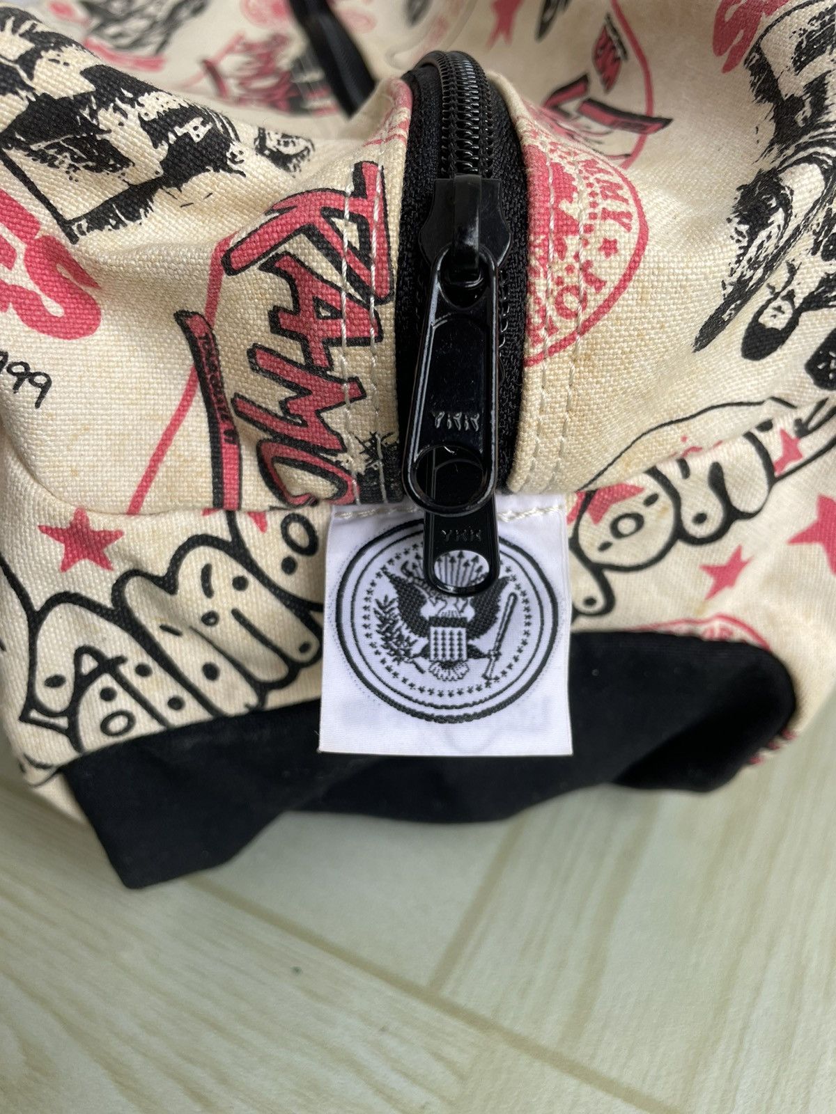 1999 Hysteric Glamour Ramones Artwork Medic Shoulder Bag - Bags 