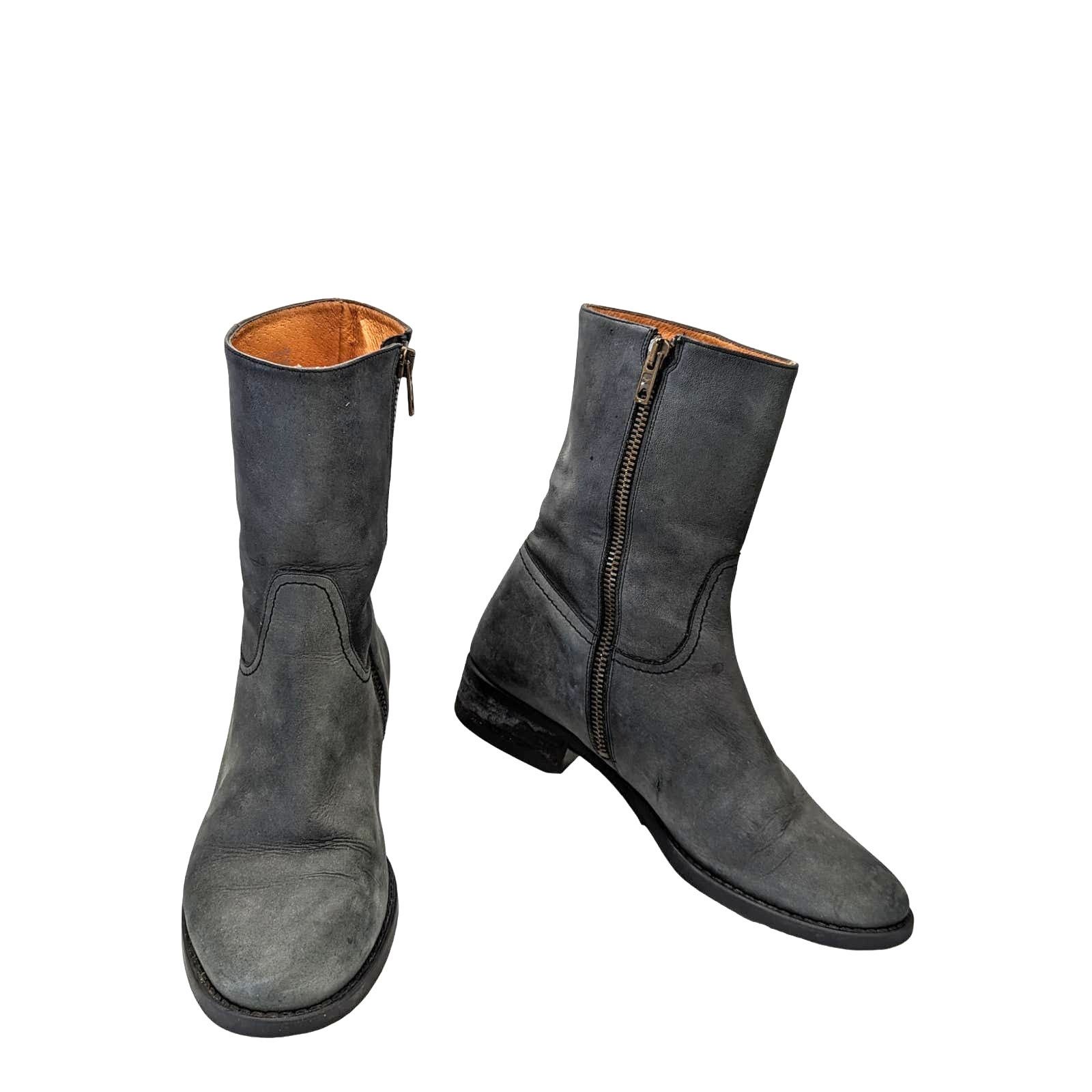J.Crew Leather side zip heeled ankle boot sz 7 dark grey leather Size US 7 / IT 37 - 1 Thumbnail