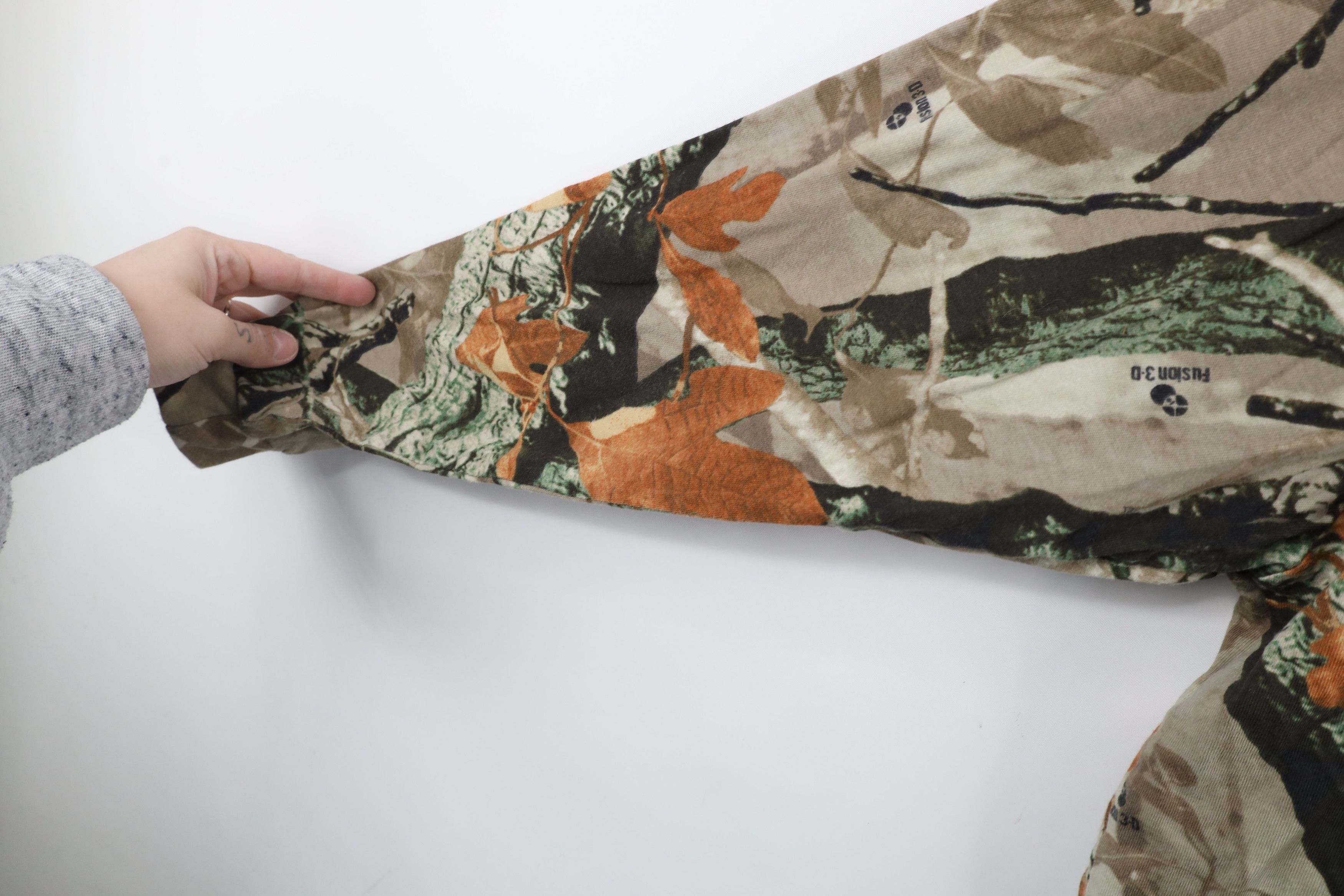 Vintage Vintage Streetwear Camouflage Long Sleeve Pocket T-Shirt Size US XXL / EU 58 / 5 - 7 Thumbnail