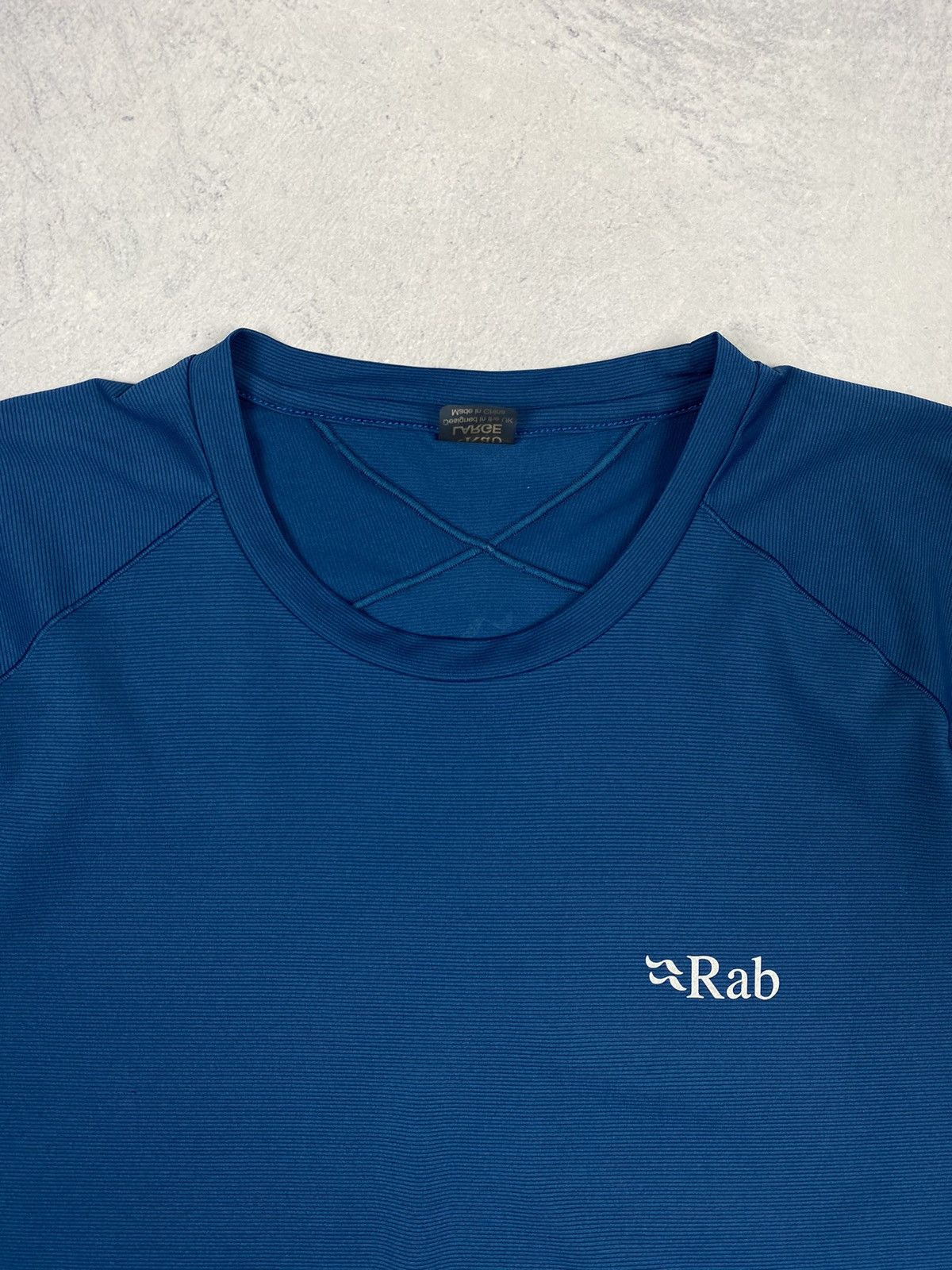 Rab Rab basic outdoor Gorpcore t shirt tee size L Size US L / EU 52-54 / 3 - 6 Thumbnail