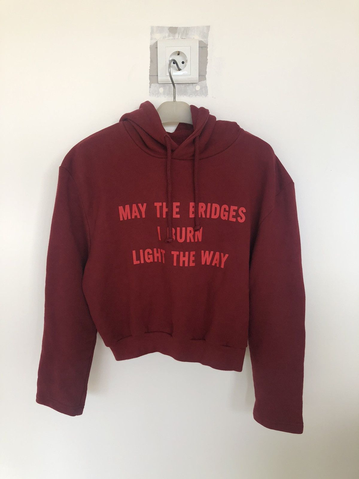 image of Vetements May The Bridges I Burn Light Away Cropped Hoodie in Red, Men's (Size XS)