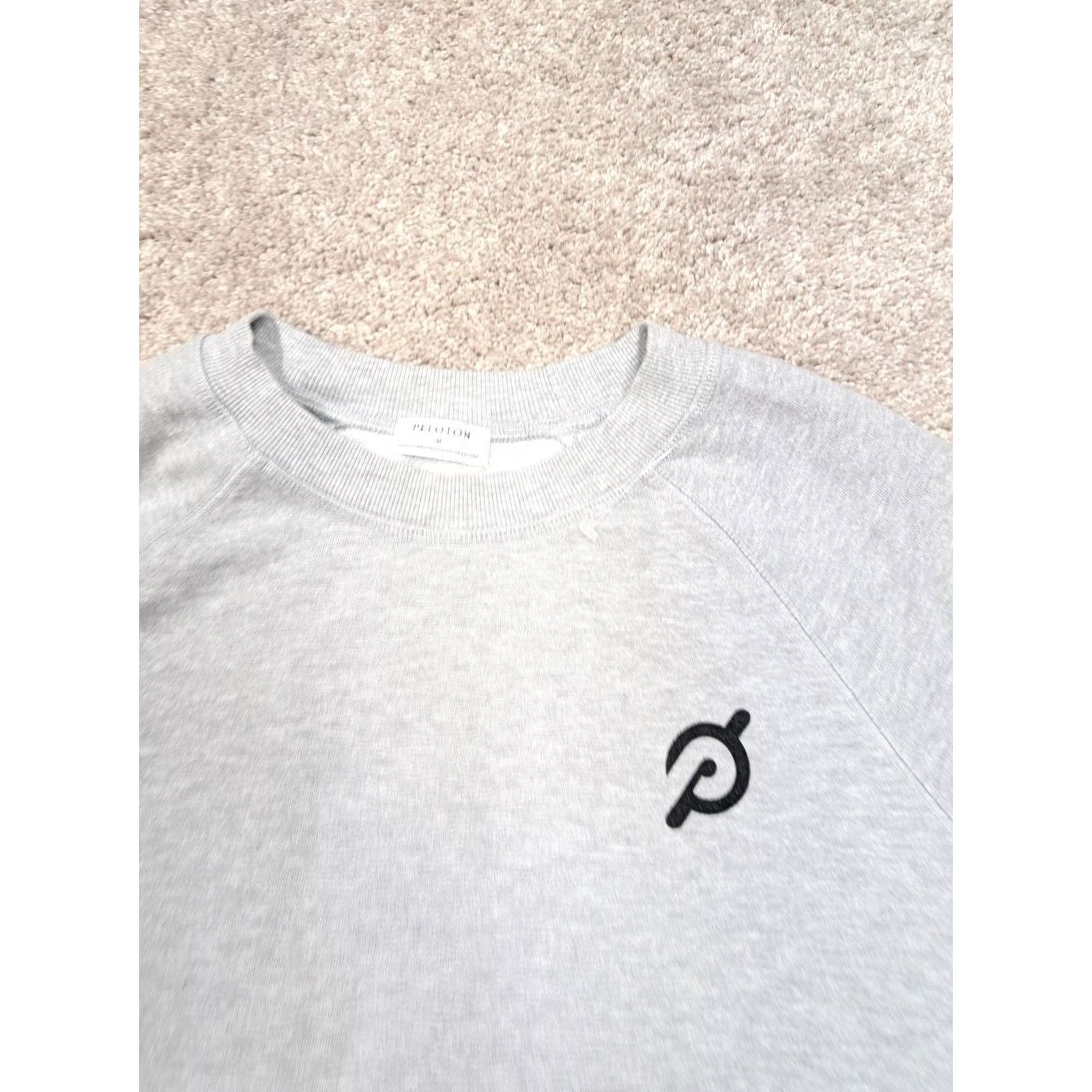 Vintage Peloton Queen Sweatshirt Mens Medium Gray Fleece Pullover Band Graphic Size US M / EU 48-50 / 2 - 4 Thumbnail