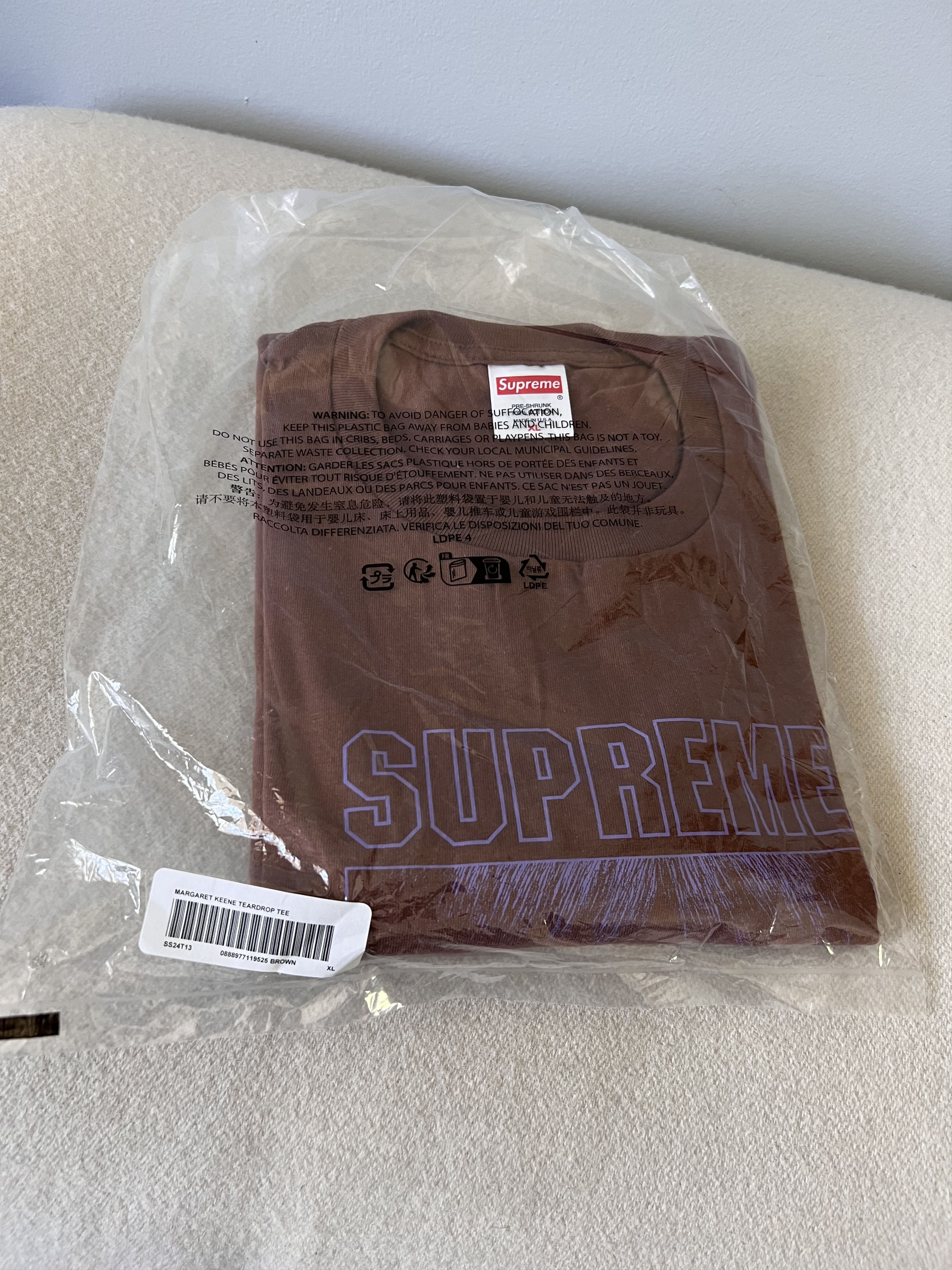 Supreme Supreme Margaret Keane Teardrop Tee in Brown Size US XL / EU 56 / 4 - 2 Thumbnail