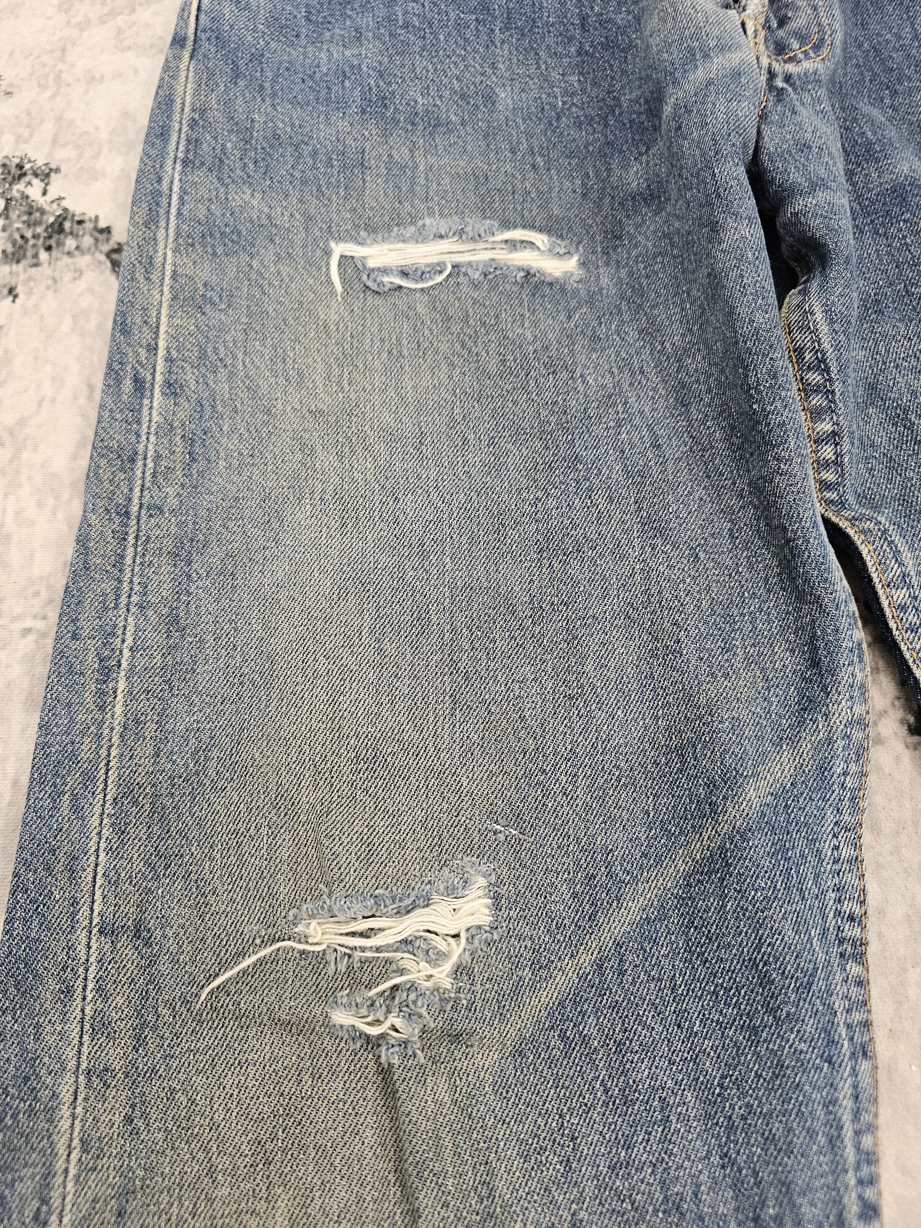 Levi's Vtg 90's LEVIS 501 Ripped Distressed Jean Size 31X29.5 L0421 Size US 31 - 6 Thumbnail