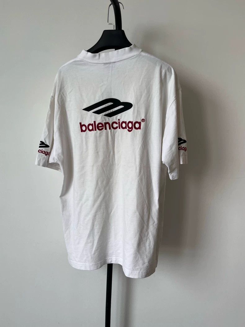 Balenciaga Balenciaga balenciaga sports icon logo embroidered tshirt Size US S / EU 44-46 / 1 - 2 Thumbnail