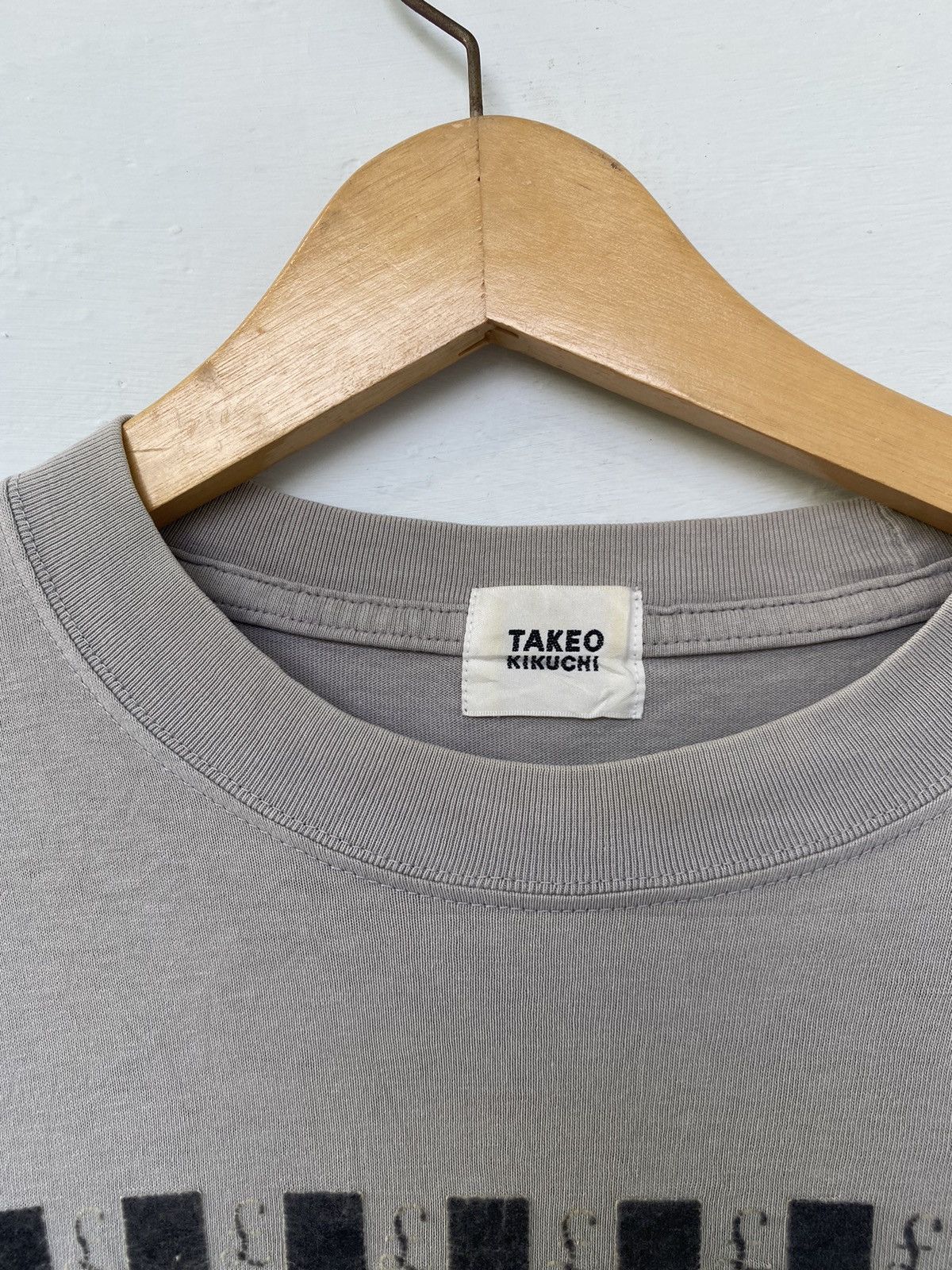 Japanese Brand × Takeo Kikuchi Vintage Rare Takeo kikuchi 2002 Autumn winter John Bull Tee Size US L / EU 52-54 / 3 - 5 Thumbnail