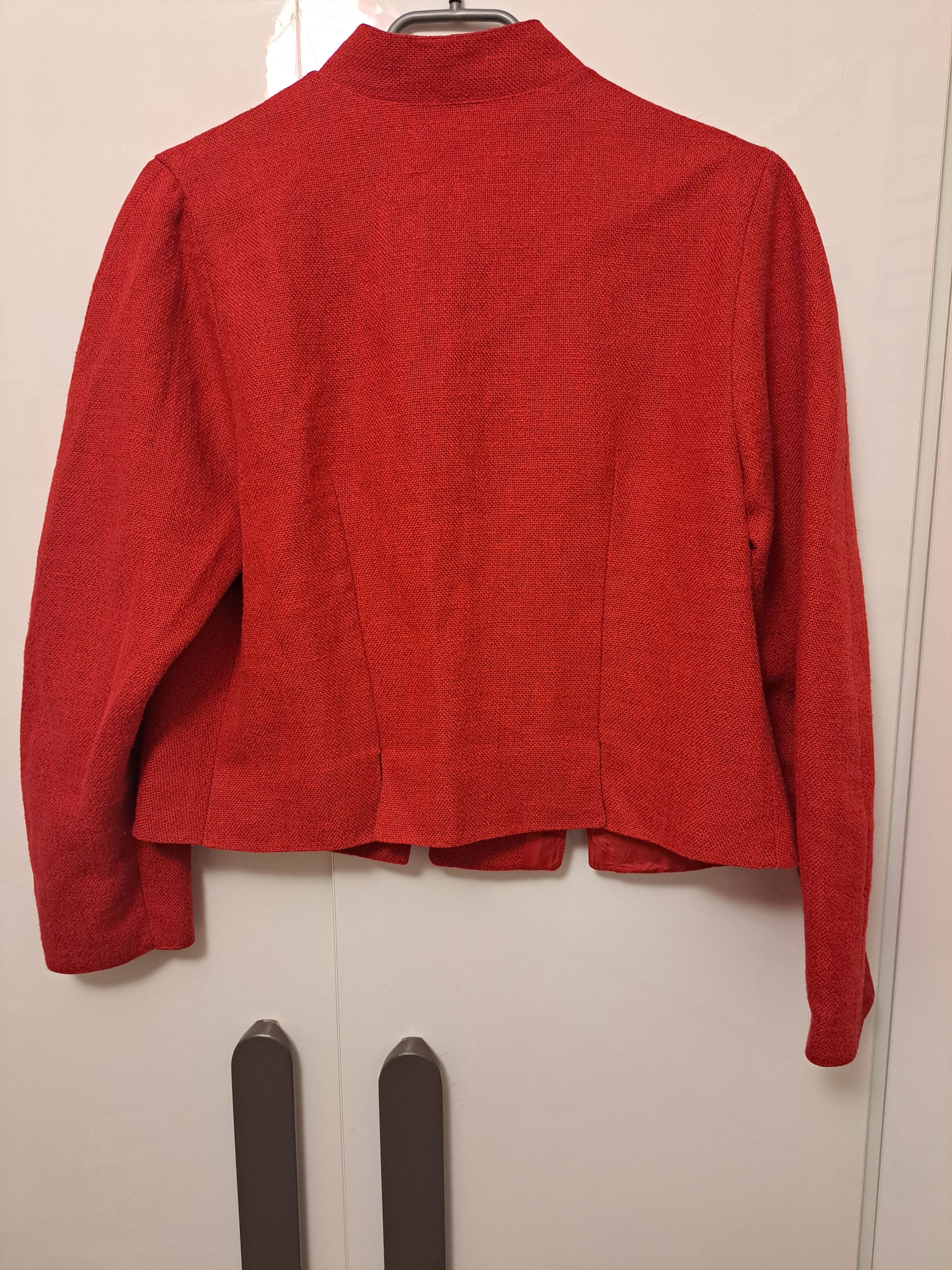 Vintage Vintage Kruger Dirndl red blazer Size L / US 10 / IT 46 - 2 Thumbnail