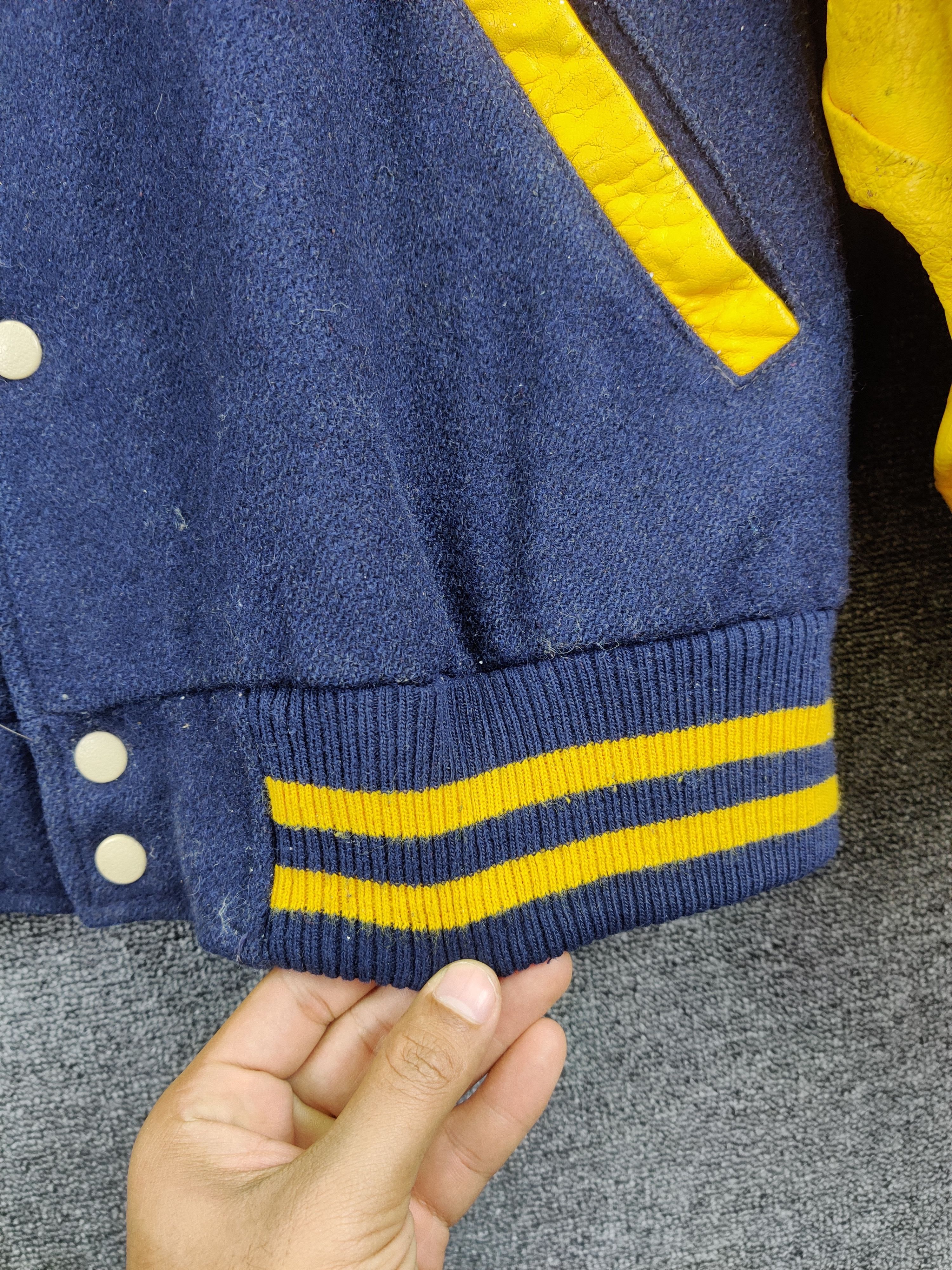 Vintage Vintage 90s Cooper Collegiate Wool Varsity Leather Jacket Size US XL / EU 56 / 4 - 7 Thumbnail