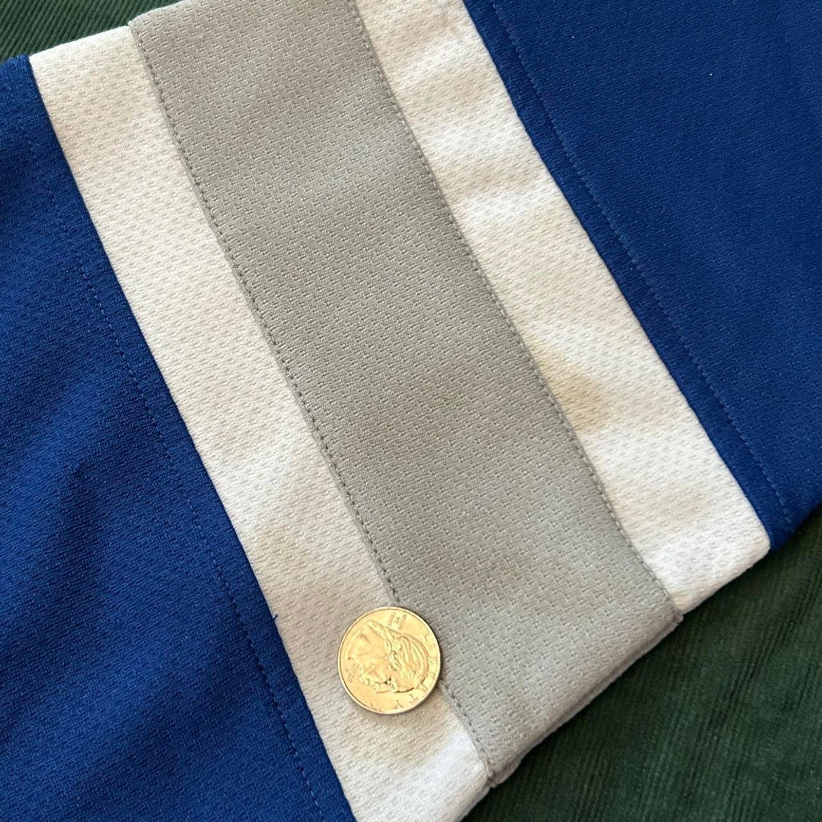 NHL Olympics 2010 canada hockey jersey Size US S / EU 44-46 / 1 - 5 Thumbnail