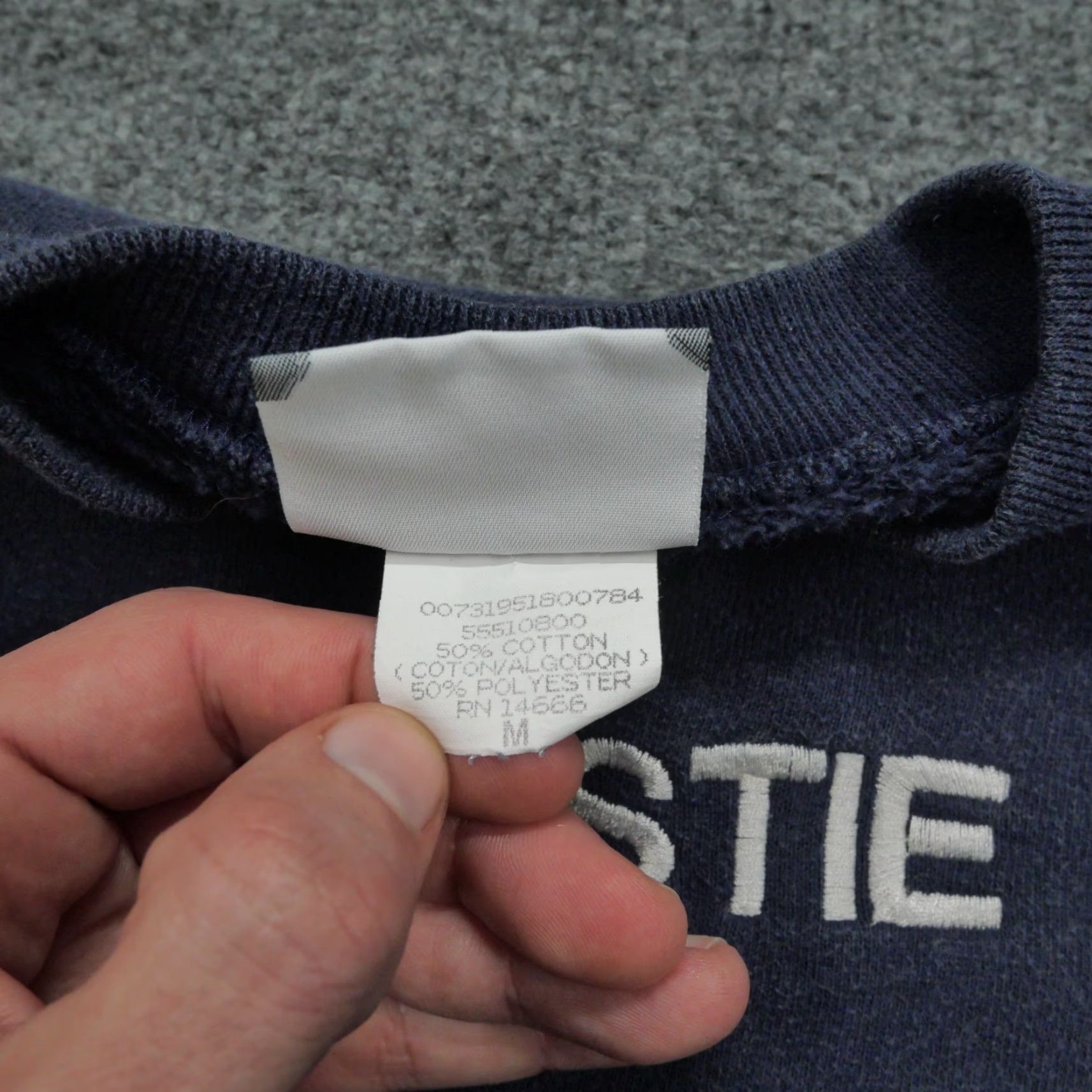 Lee VINTAGE Lee Sweatshirt Adult Medium Blue Pullover Embroidered 90s Mens M Crew Neck Long Sleeve Knitted Fleece Cotton Polyester Size US M / EU 48-50 / 2 - 5 Thumbnail