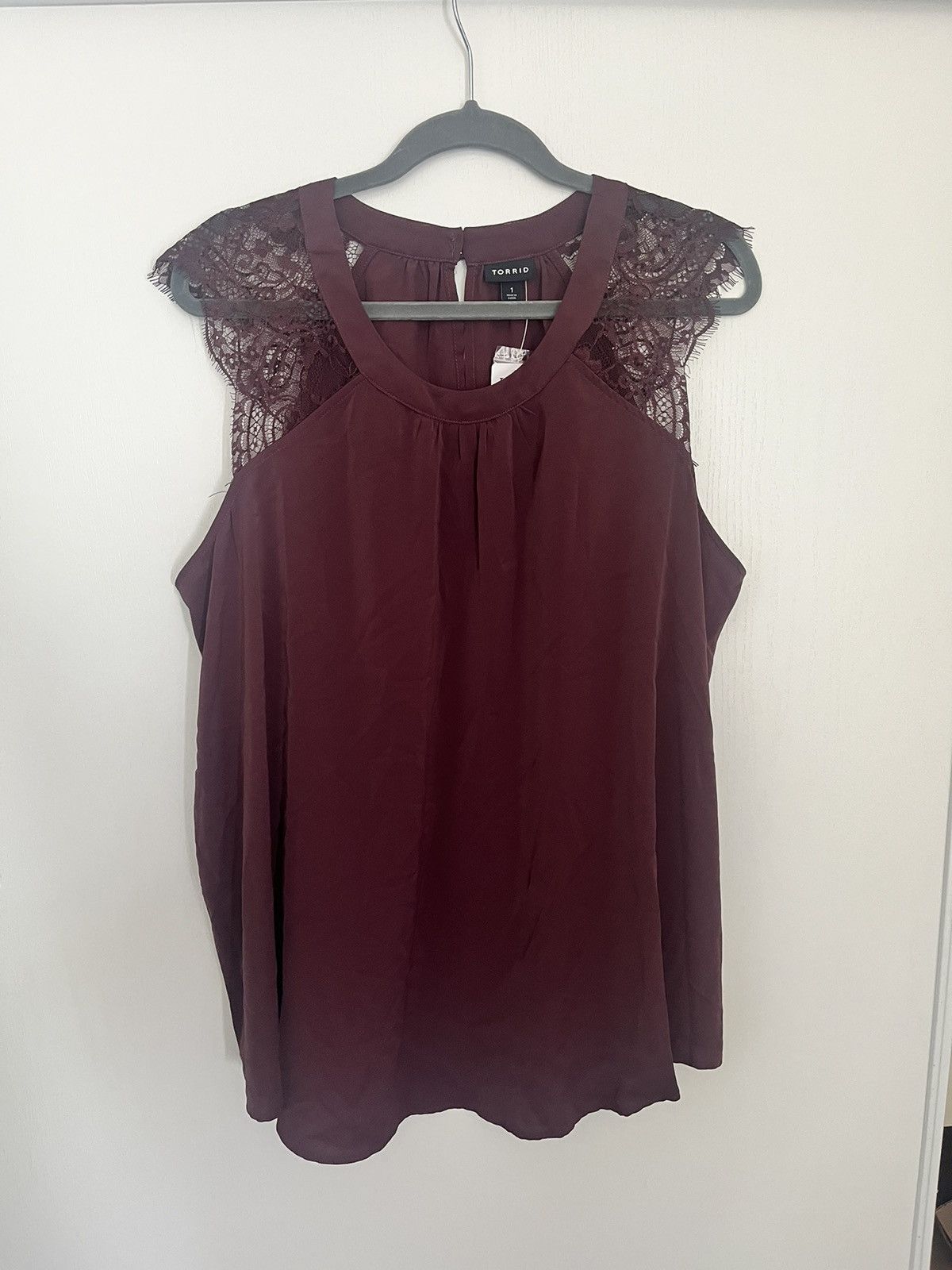 Designer × Torrid Burgundy Torrid Blouse - New with tags Size XS / US 0-2 / IT 36-38 - 1 Thumbnail